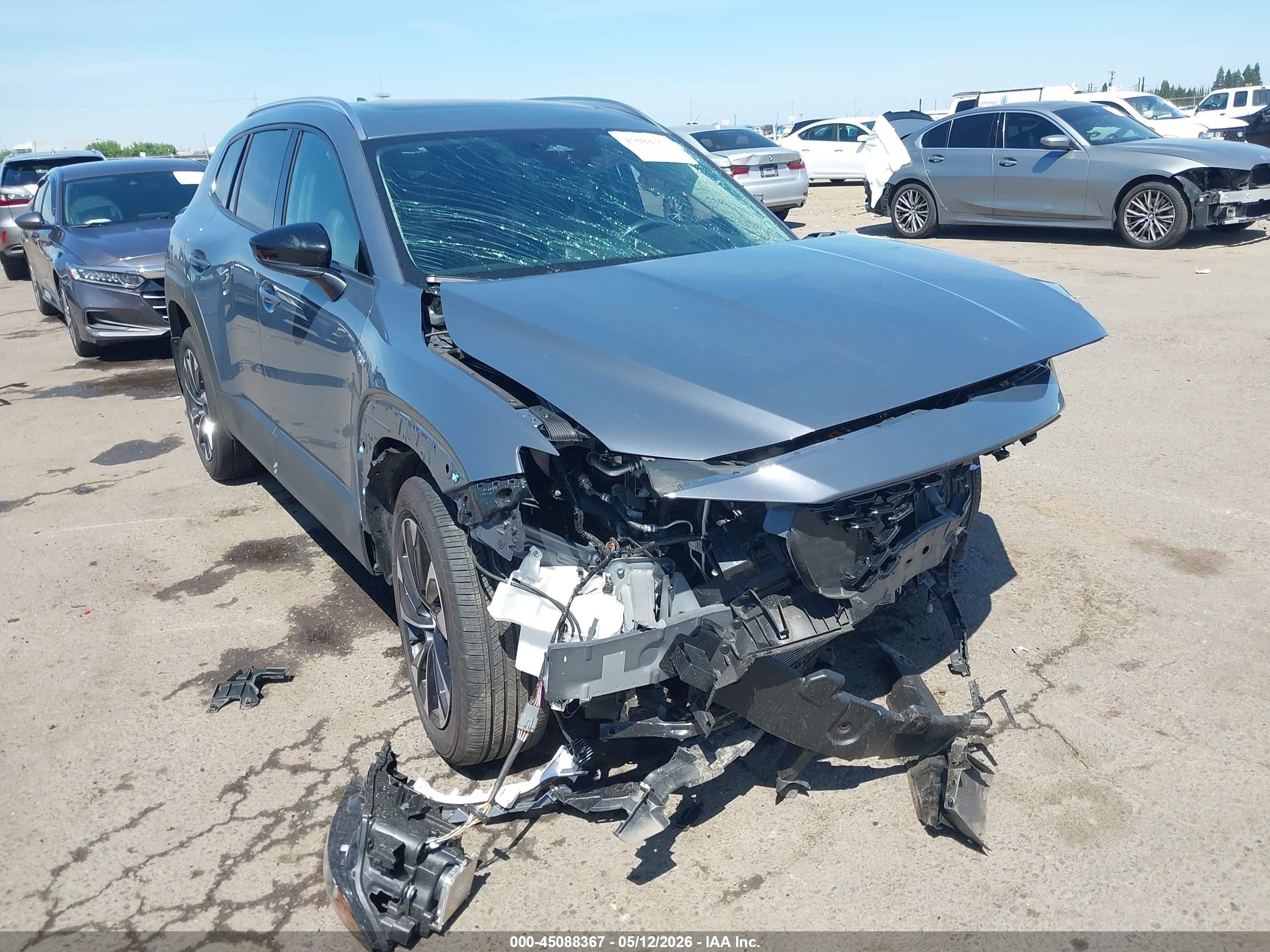 2025 Mazda CX-50 Hybrid Premium Plus Package, VIN 7MMVAAEW0SN112101 — Side