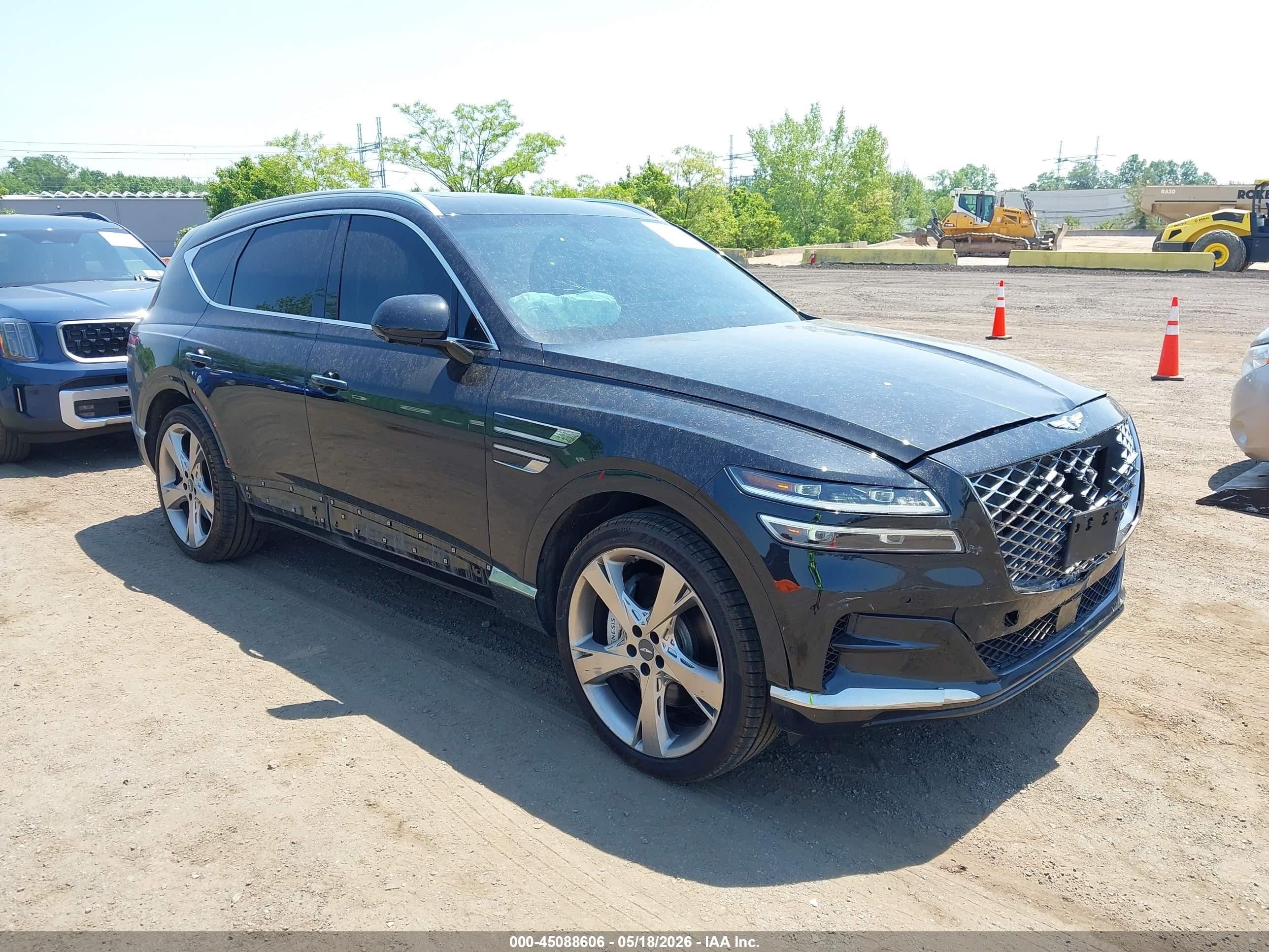 2024 Genesis GV80, VIN KMUHCESC8RU158183 — Front end