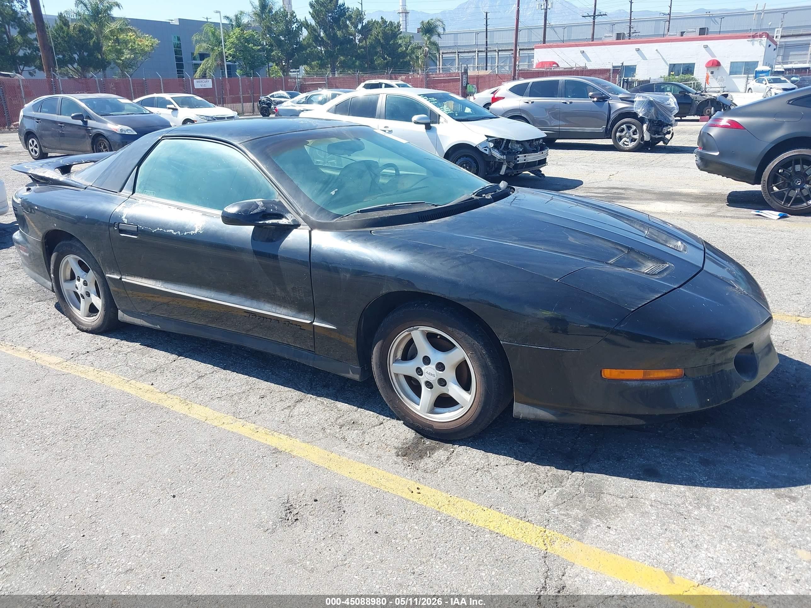 1996 Pontiac Firebird Formula, VIN 2G2FV22P0T2230632 — Normal wear