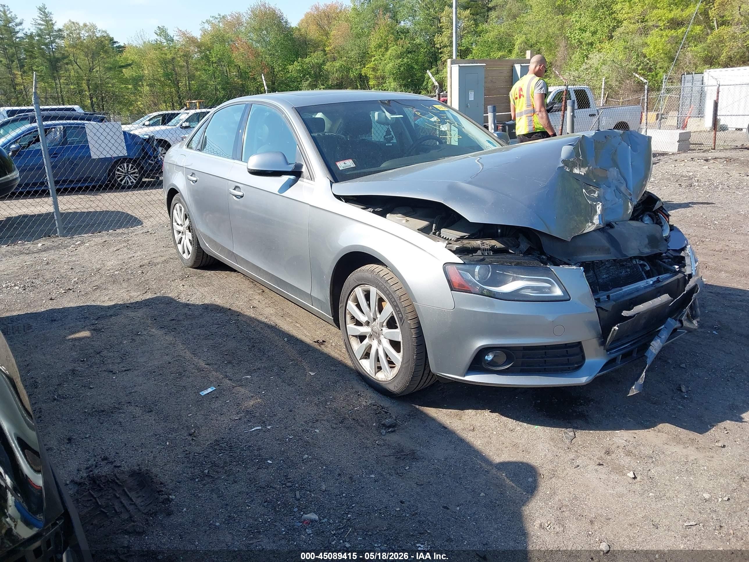 2010 Audi A4 Premium Plus, VIN WAUFFAFL3AN059304 — Front end