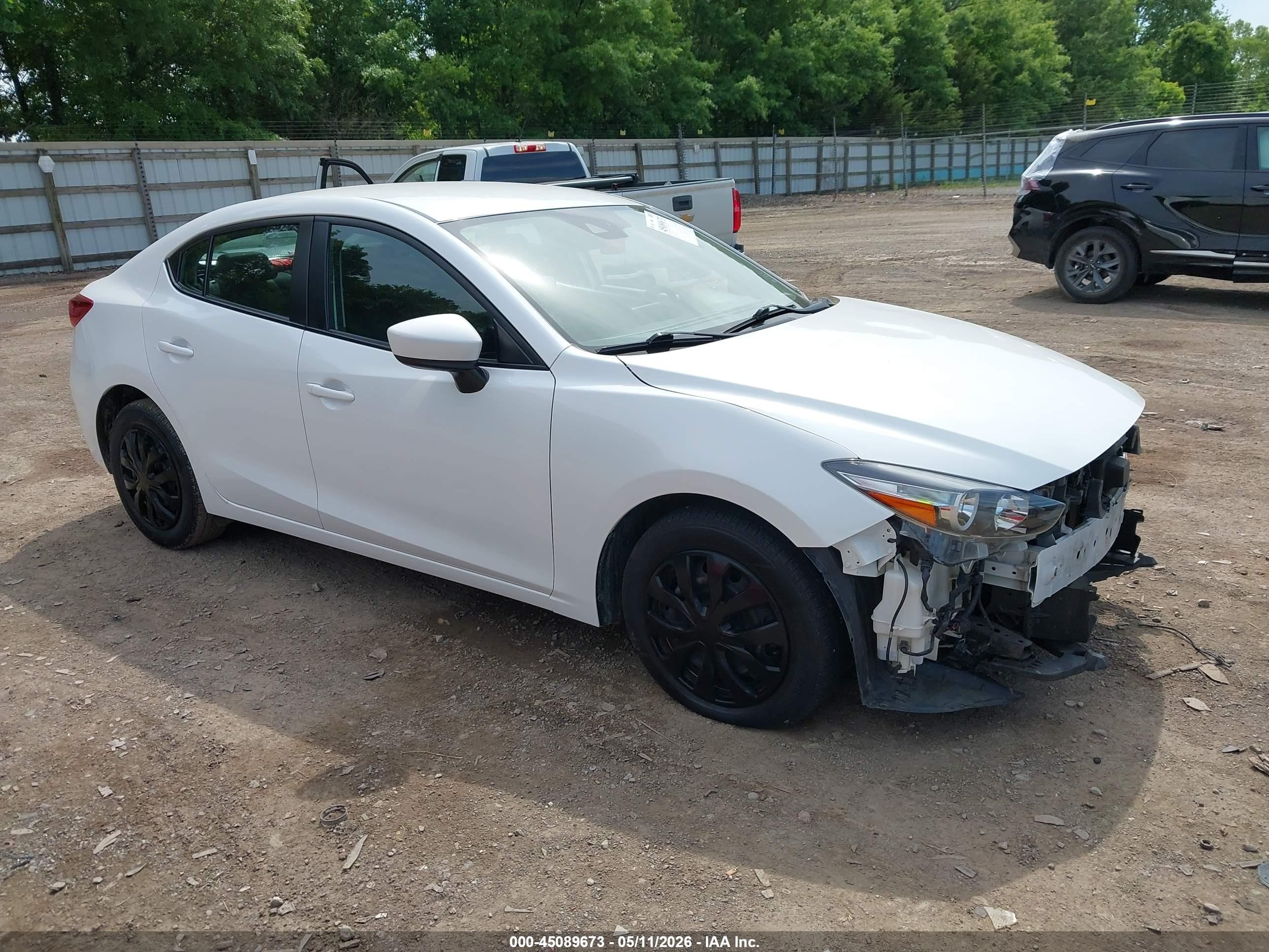 2018 Mazda 3 Sport, VIN 3MZBN1U79JM218201 — Front end