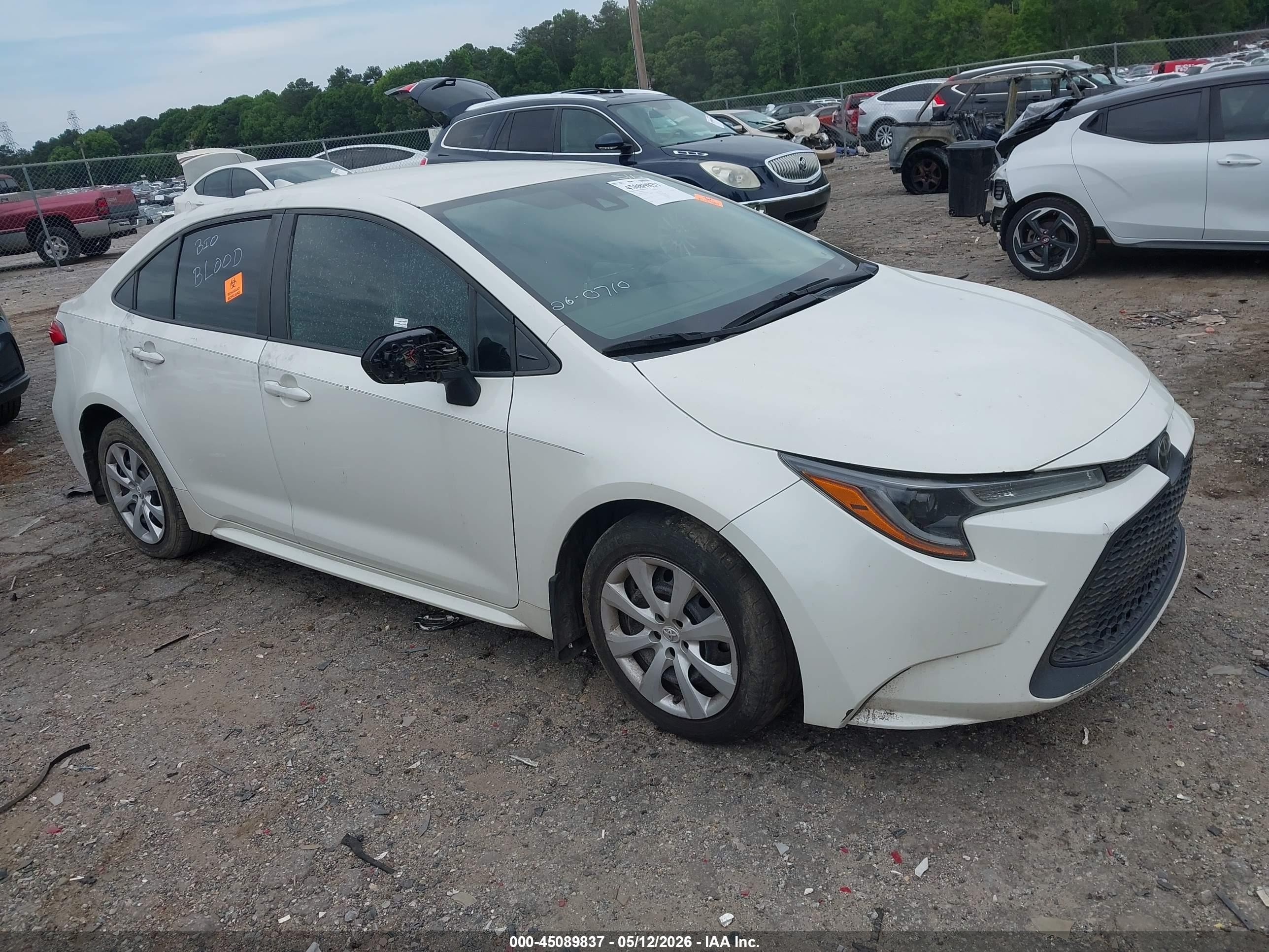 2021 Toyota Corolla LE, VIN 5YFEPMAE2MP151484 — Side