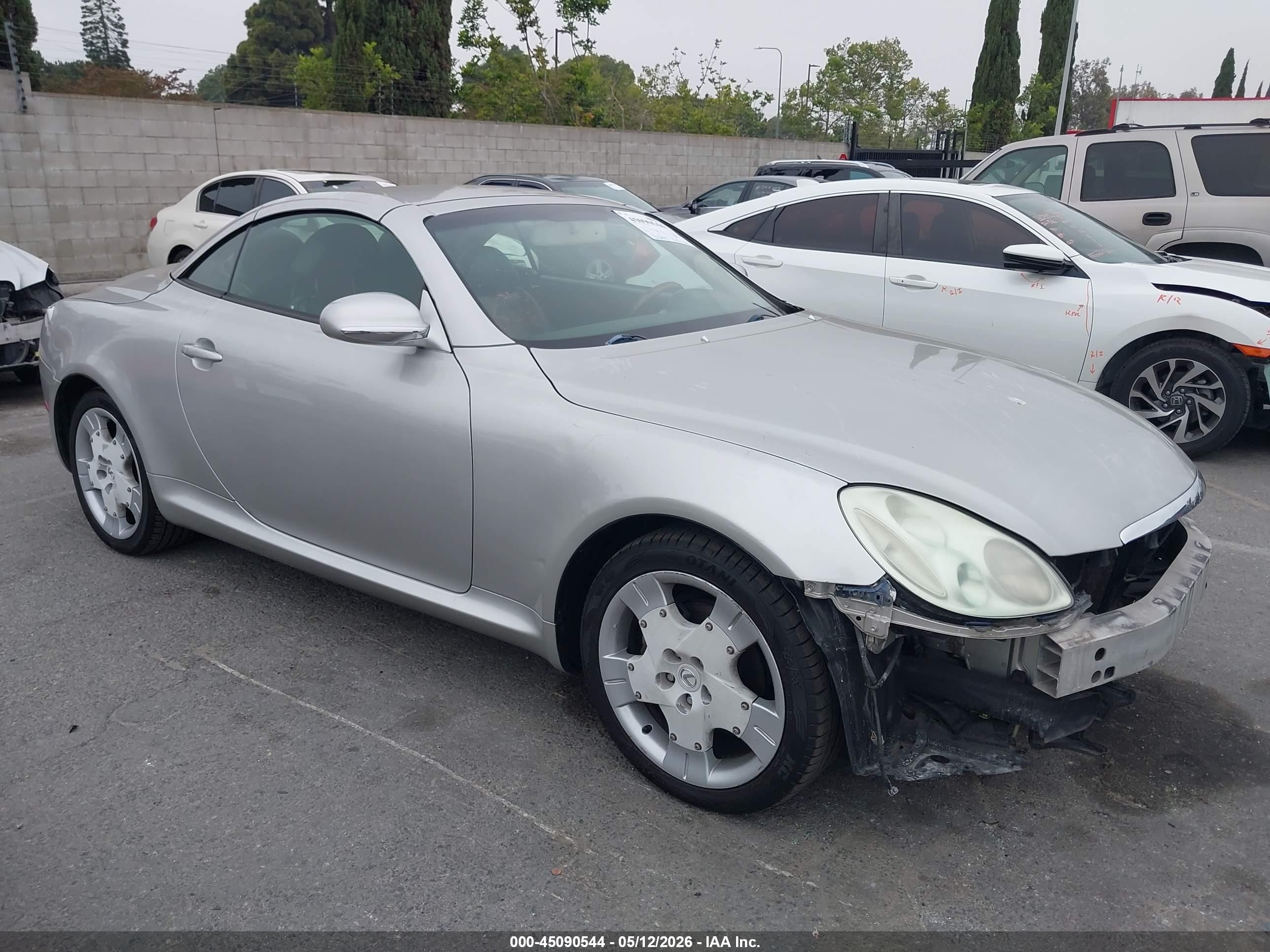 2004 Lexus SC 430, VIN JTHFN48Y540058249 — Front end