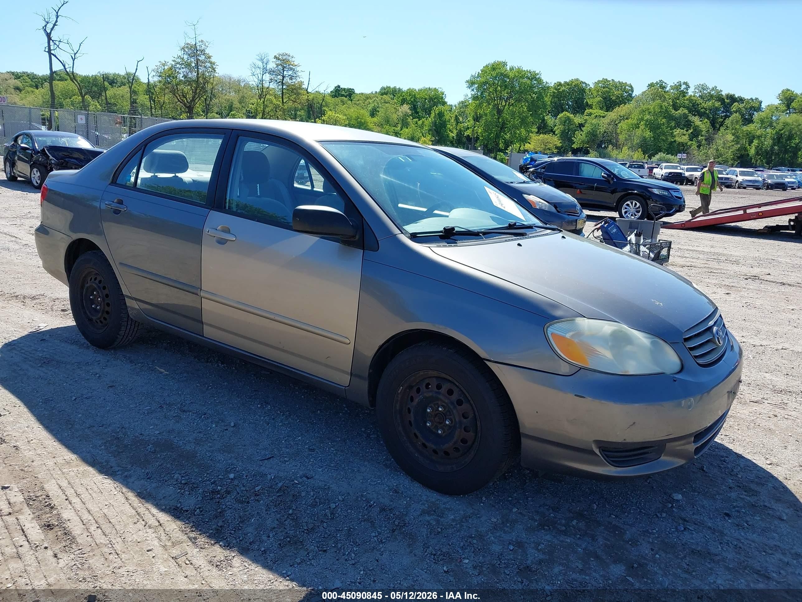 2004 Toyota Corolla S, VIN 2T1BR32E24C300319 — Normal wear