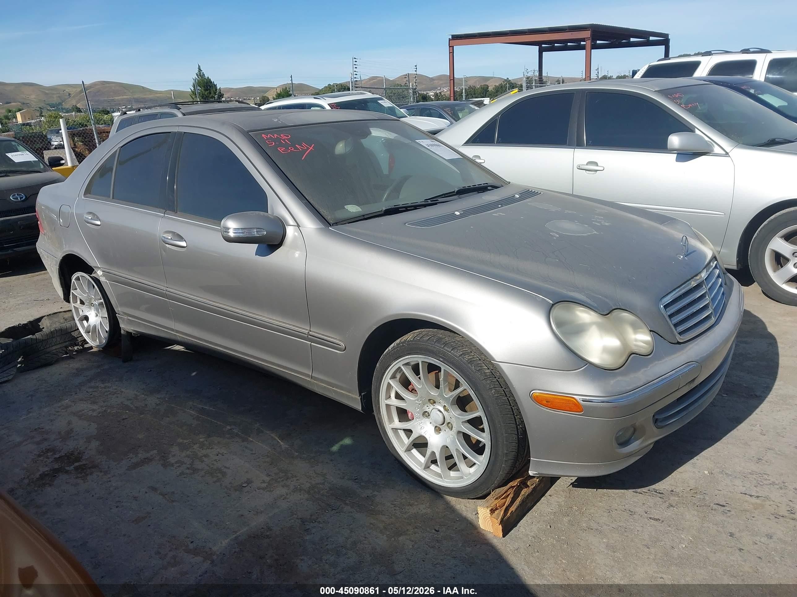 2006 Mercedes-Benz C 280 Luxury, VIN WDBRF54H56A841980 — Normal wear