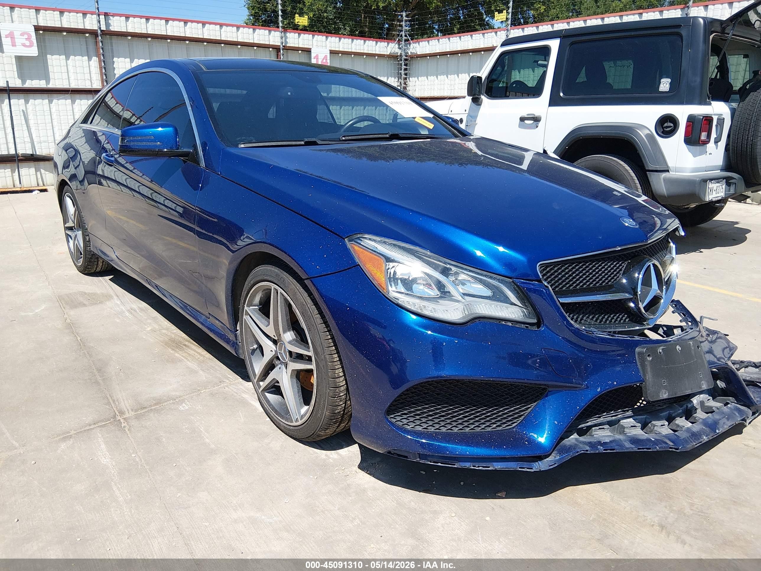 2017 Mercedes-Benz E 400, VIN WDDKJ6FB2HF351833 — Front end