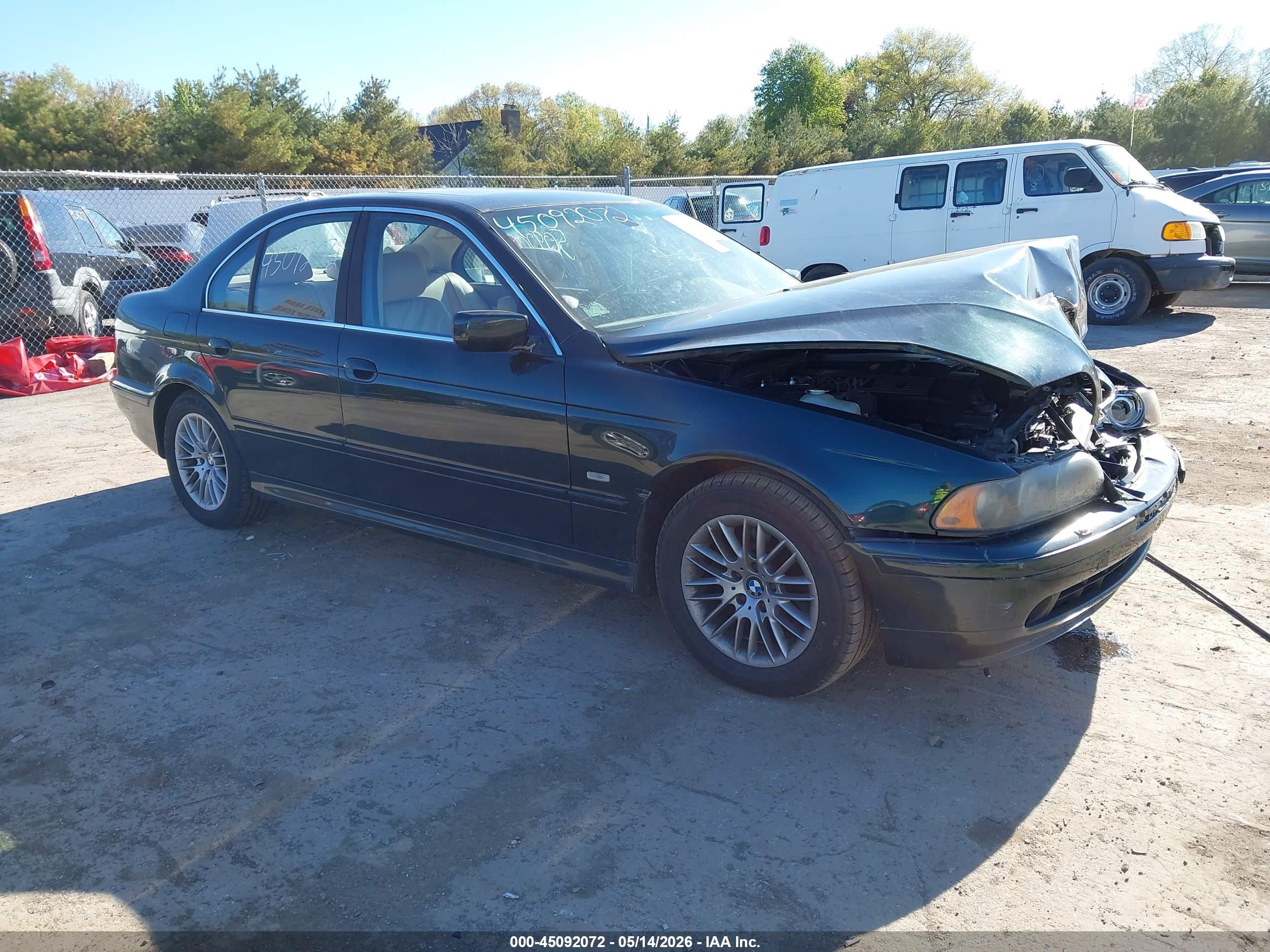 2003 BMW 5 Series 530i, VIN WBADT634X3CK28288 — Перед