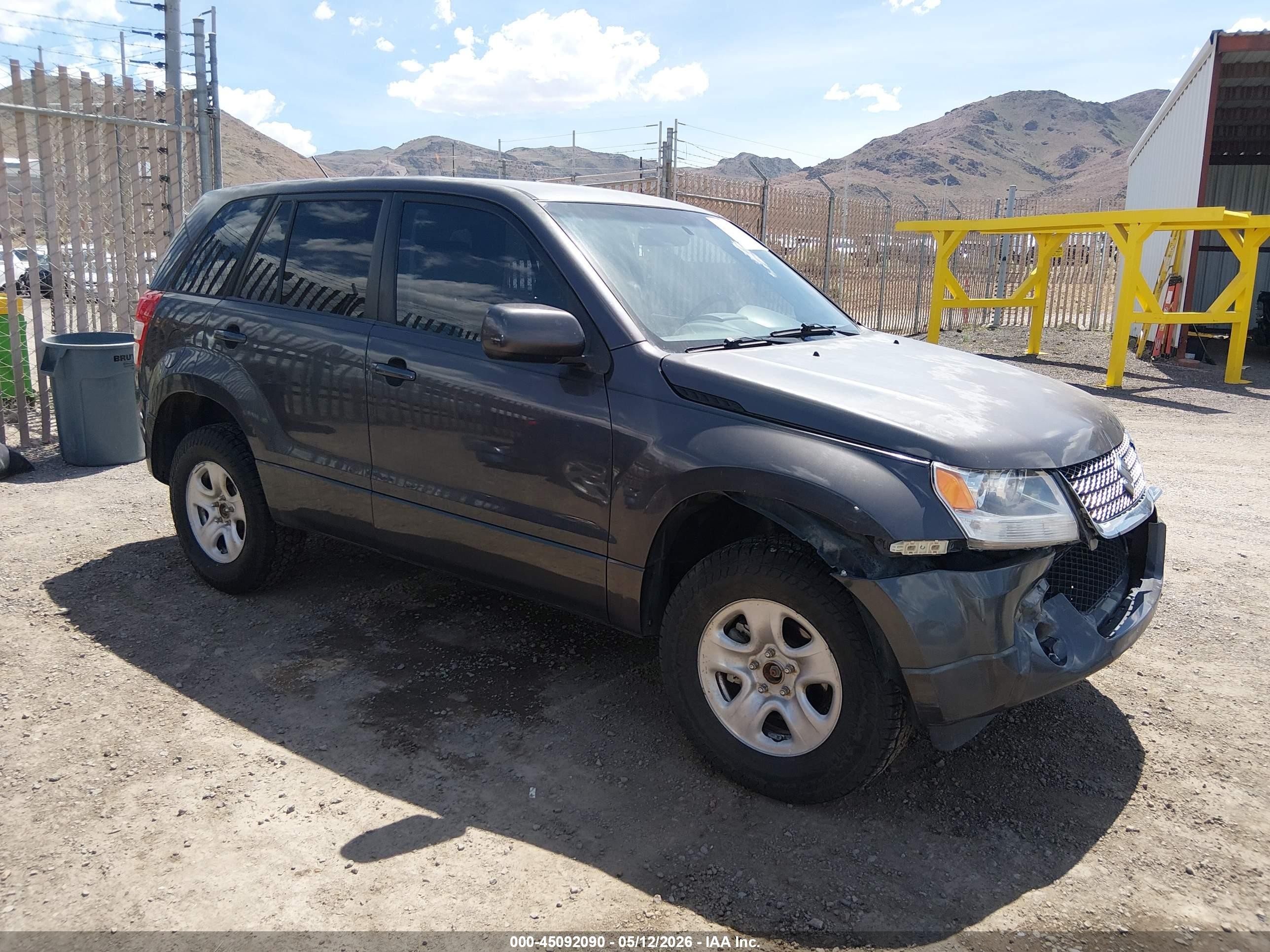 2011 Suzuki Grand Vitara Premium, VIN JS3TD0D24B4100676 — All over