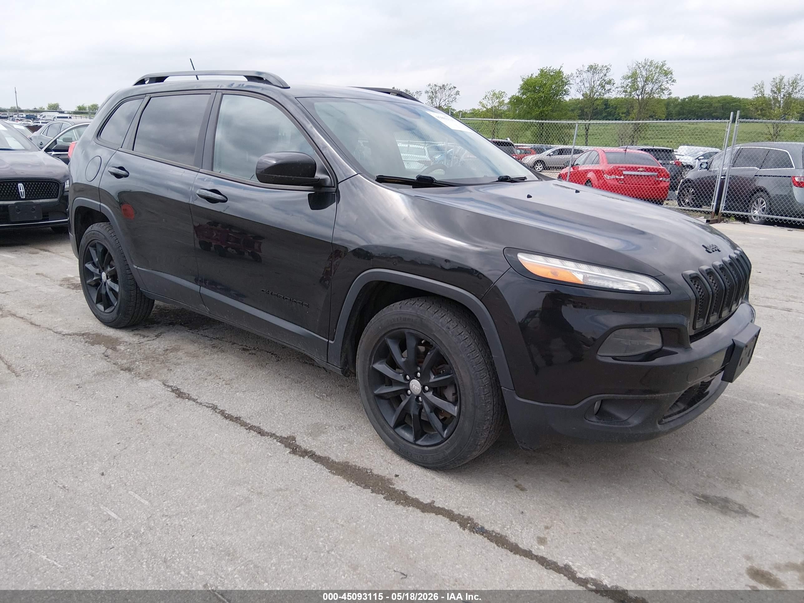2014 Jeep Cherokee Latitude, VIN 1C4PJMCB0EW301940 — Град