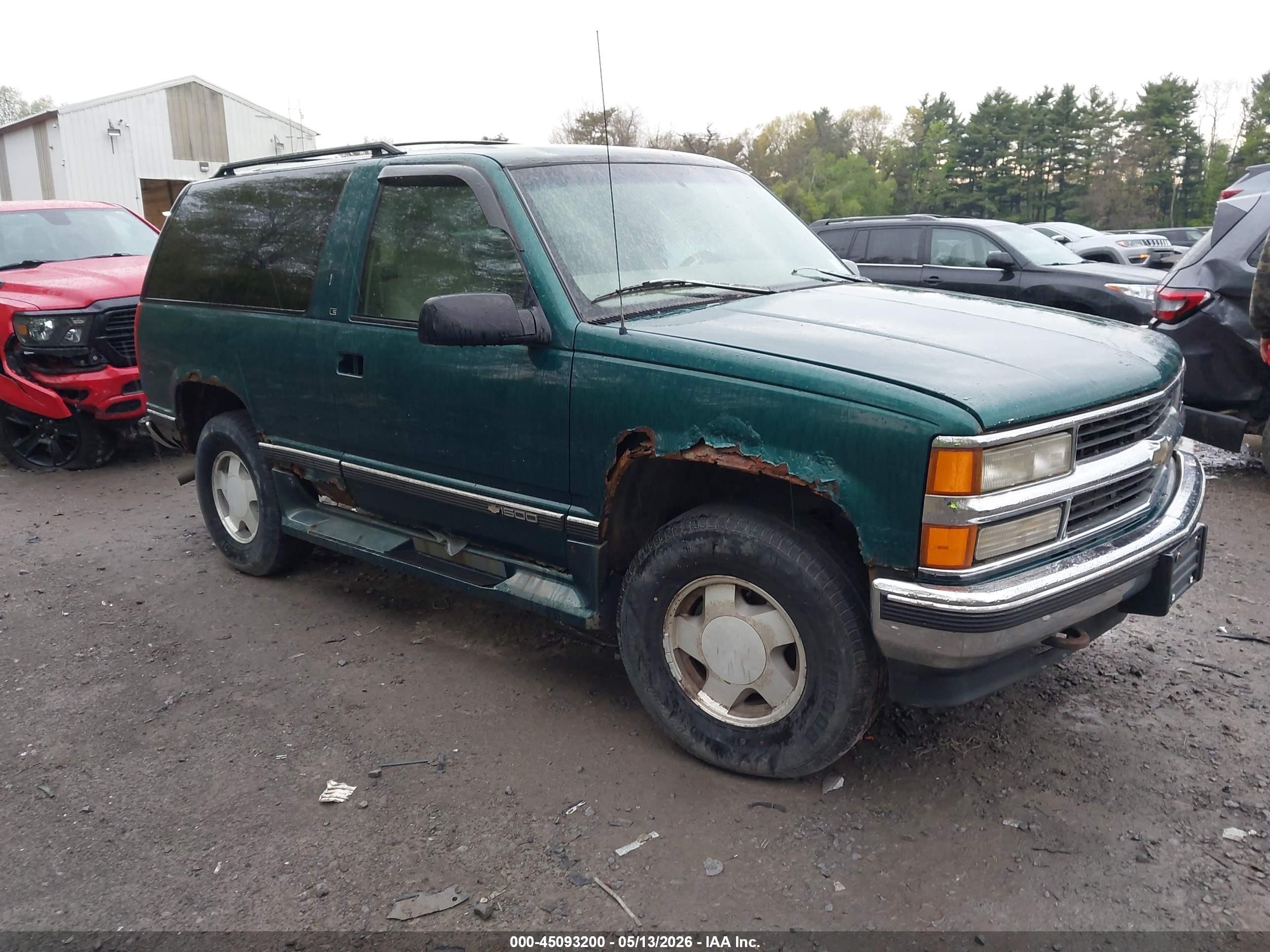 1997 Chevrolet Tahoe, VIN 3GNEK18R8VG135942 — Обычный износ