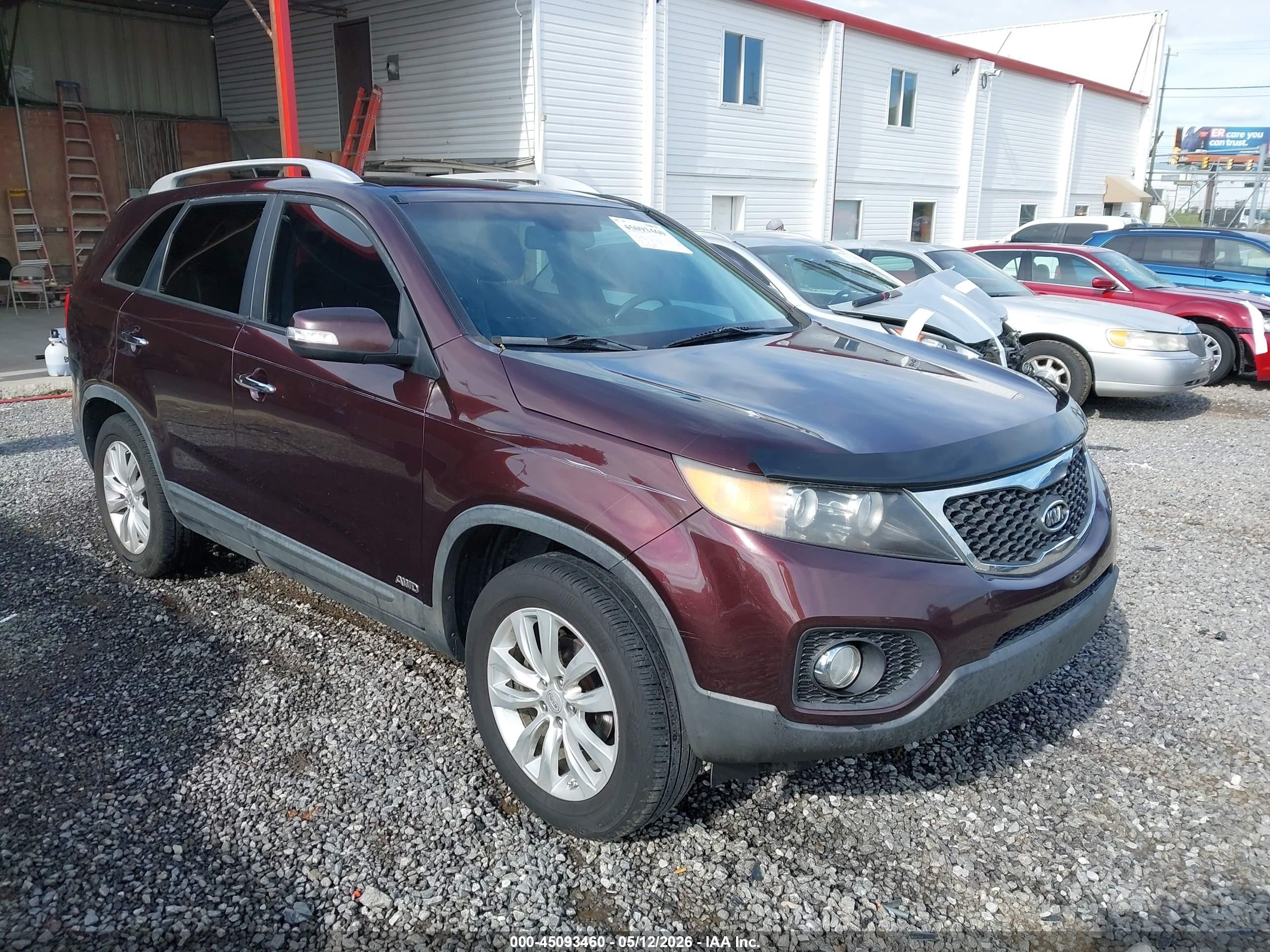 2011 Kia Sorento EX, VIN 5XYKUDA20BG064119 — Undercarriage