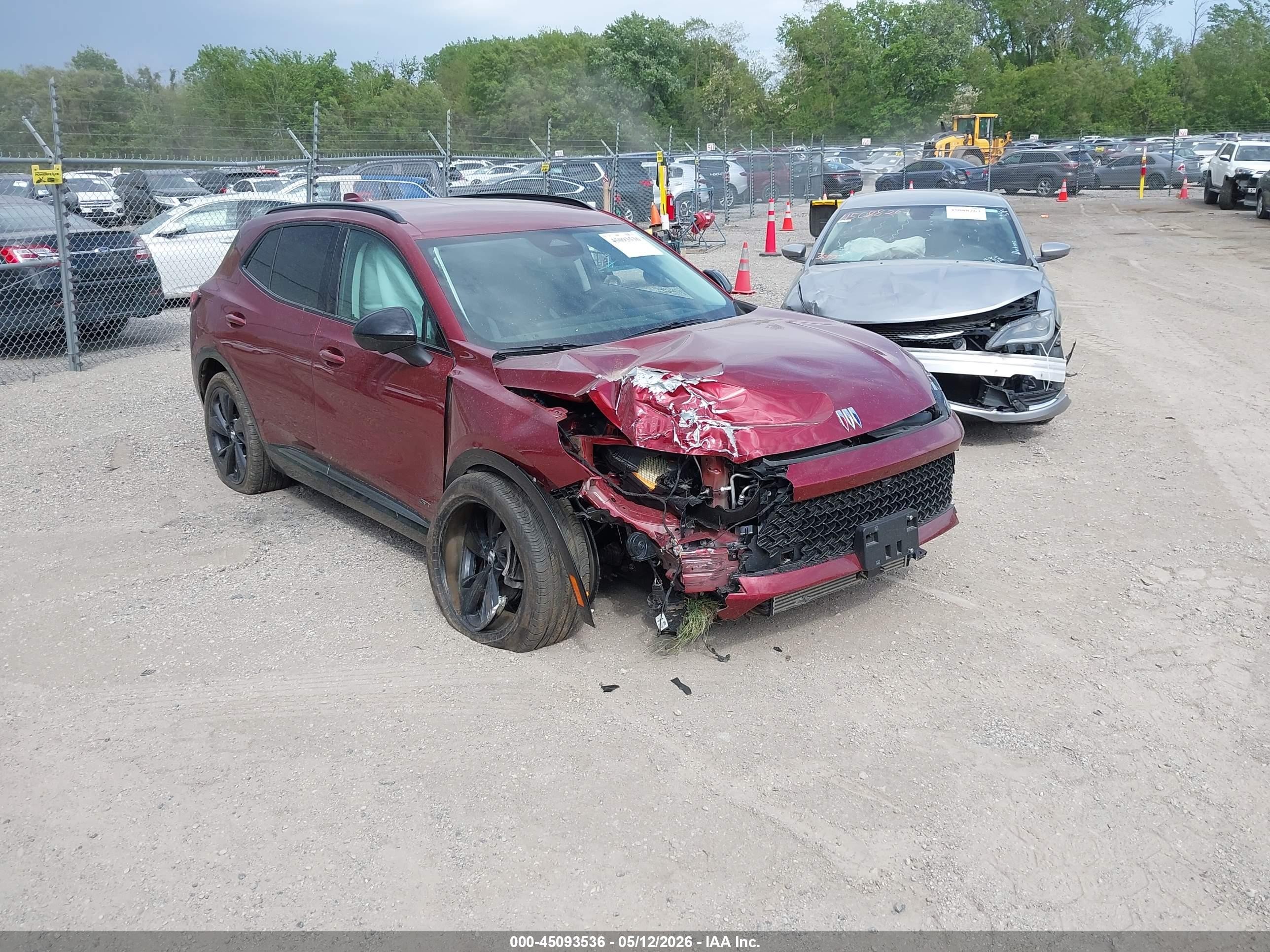 2024 Buick Envision Sport Touring, VIN LRBFZPE4XRD058710 — Перед