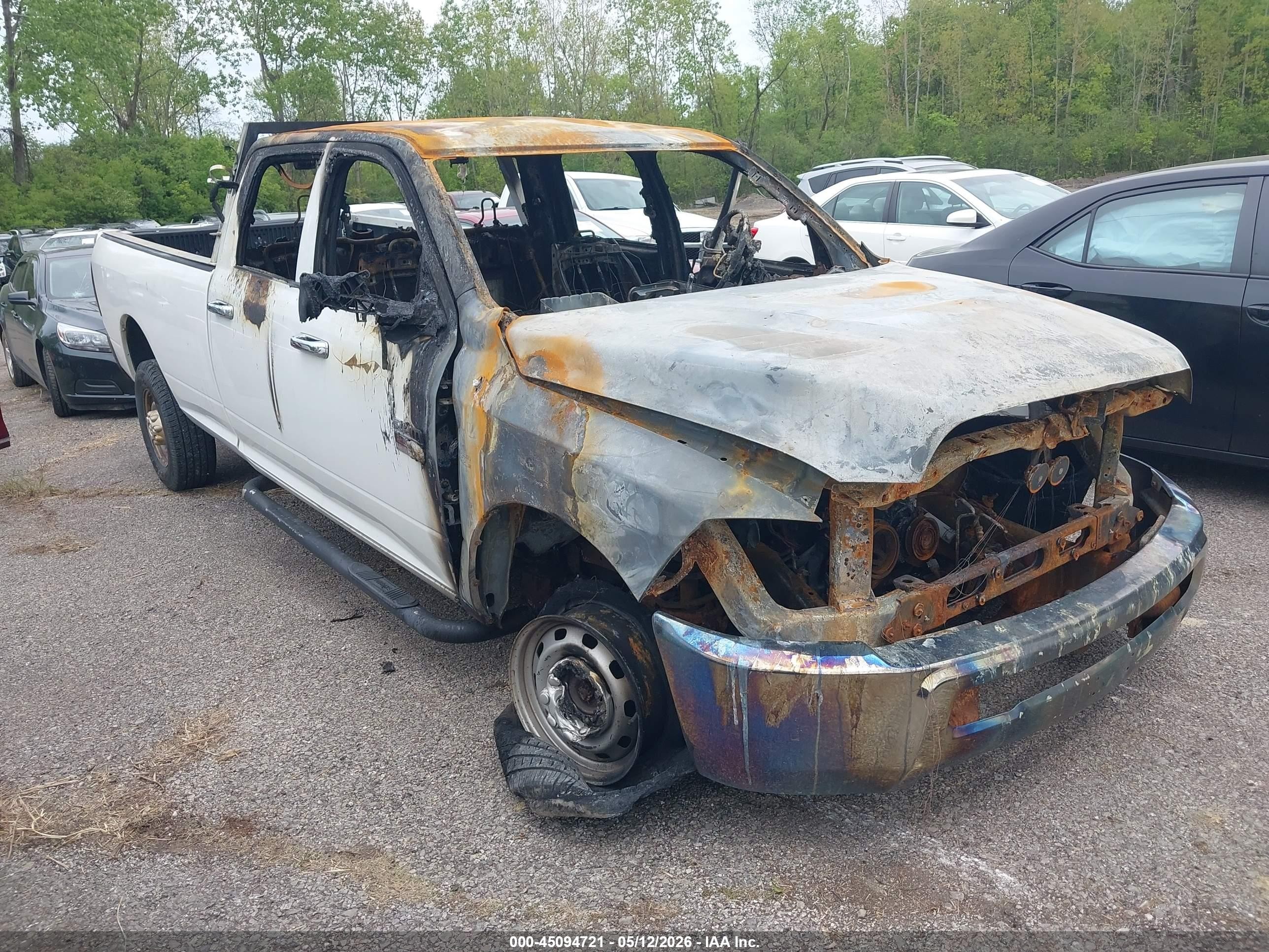 2012 Ram 2500 ST, VIN 3C6TD5HT2CG212385 — Пожар