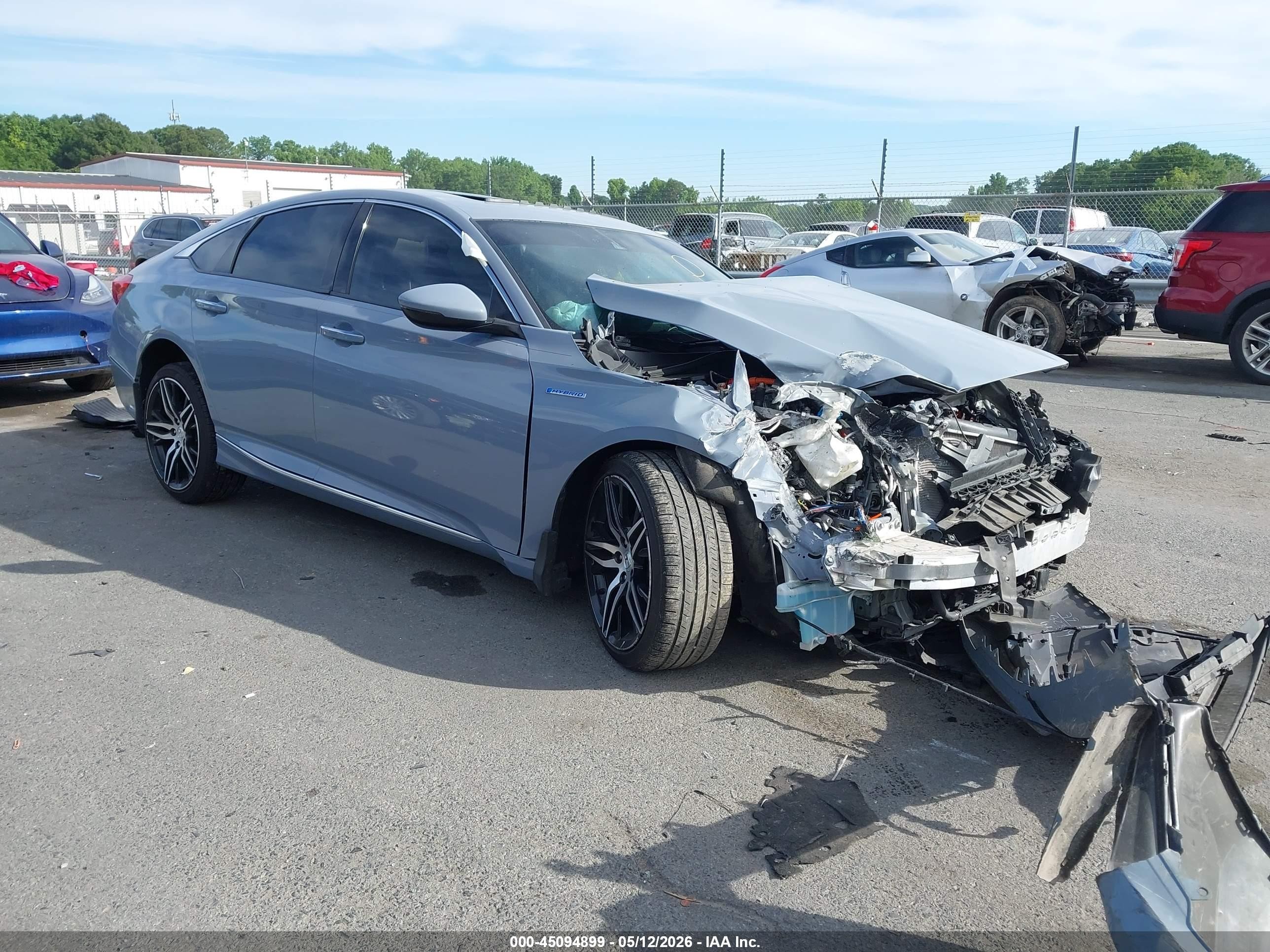 2022 Honda Accord Touring, VIN 1HGCV3F96NA006779 — Front end