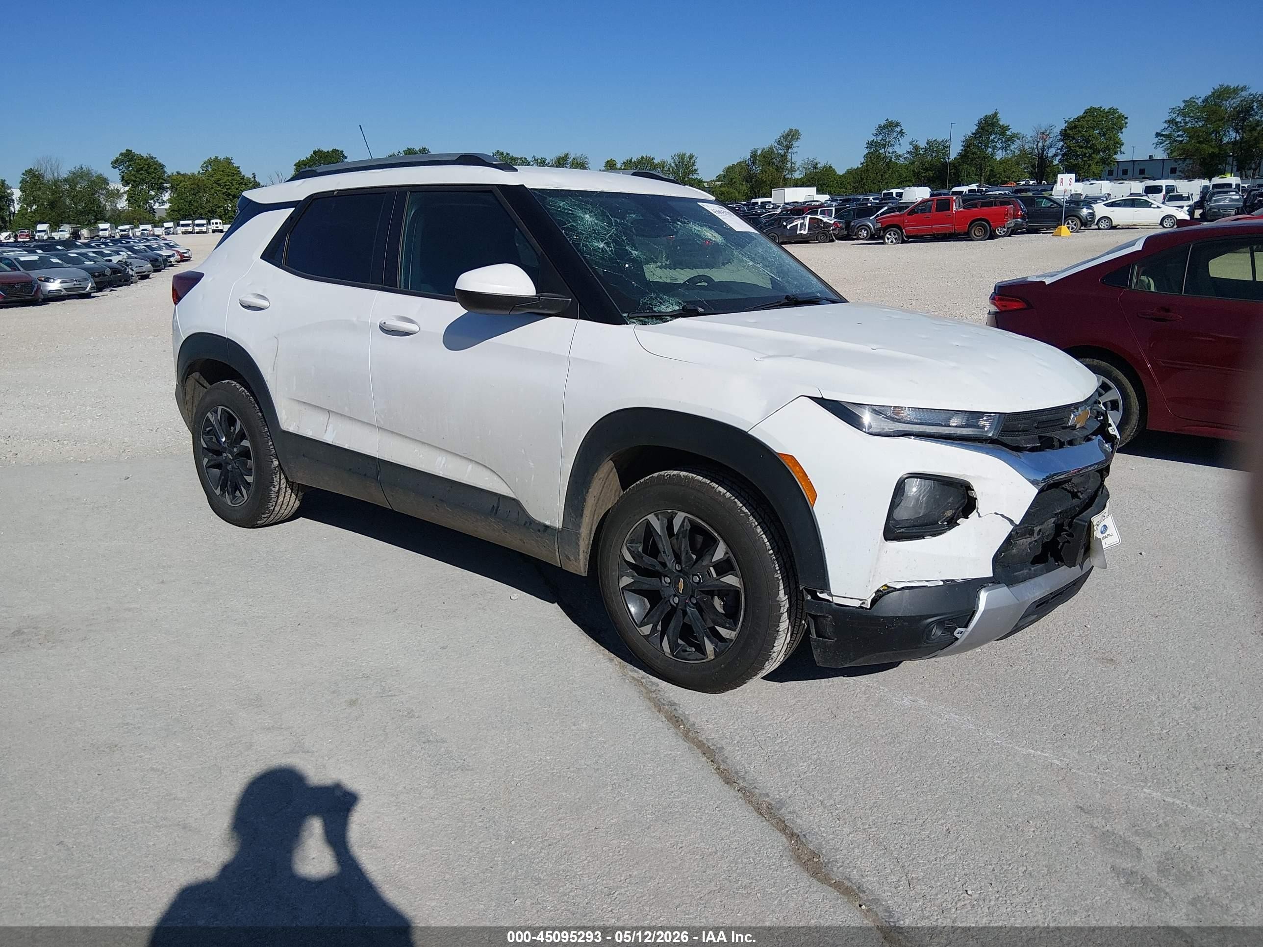 2021 Chevrolet TrailBlazer LT, VIN KL79MPSLXMB004429 — Hail