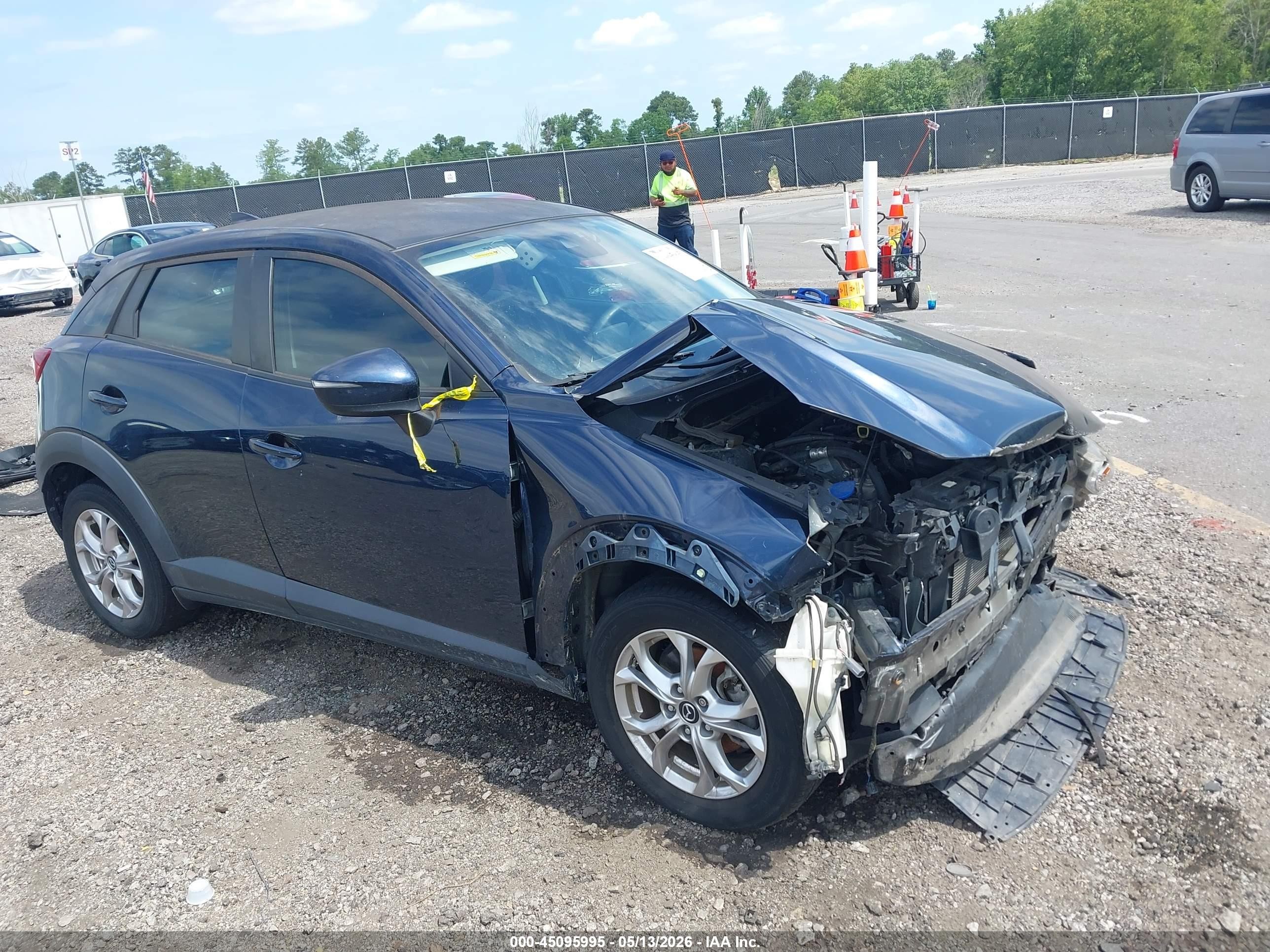 2019 Mazda CX-3 Sport, VIN JM1DKDB76K0444340 — Front end