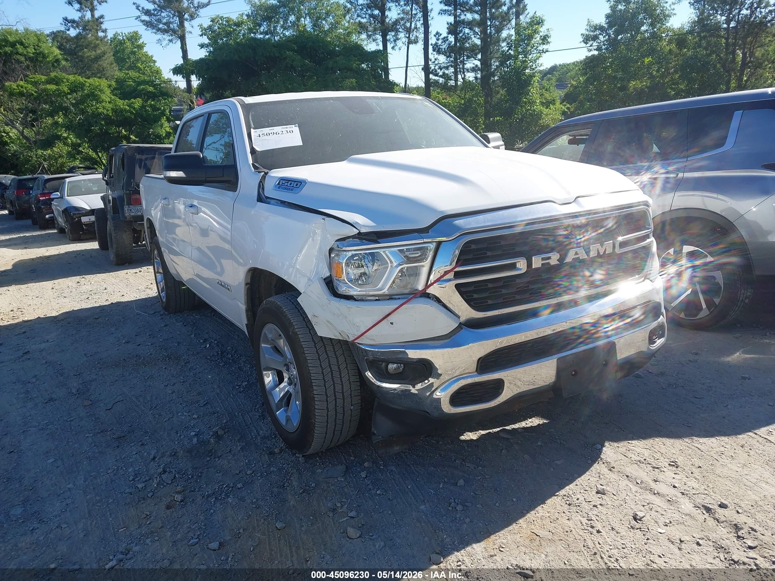 2022 Ram 1500 Big Horn, VIN 1C6RRFFG4NN454483 — Перед