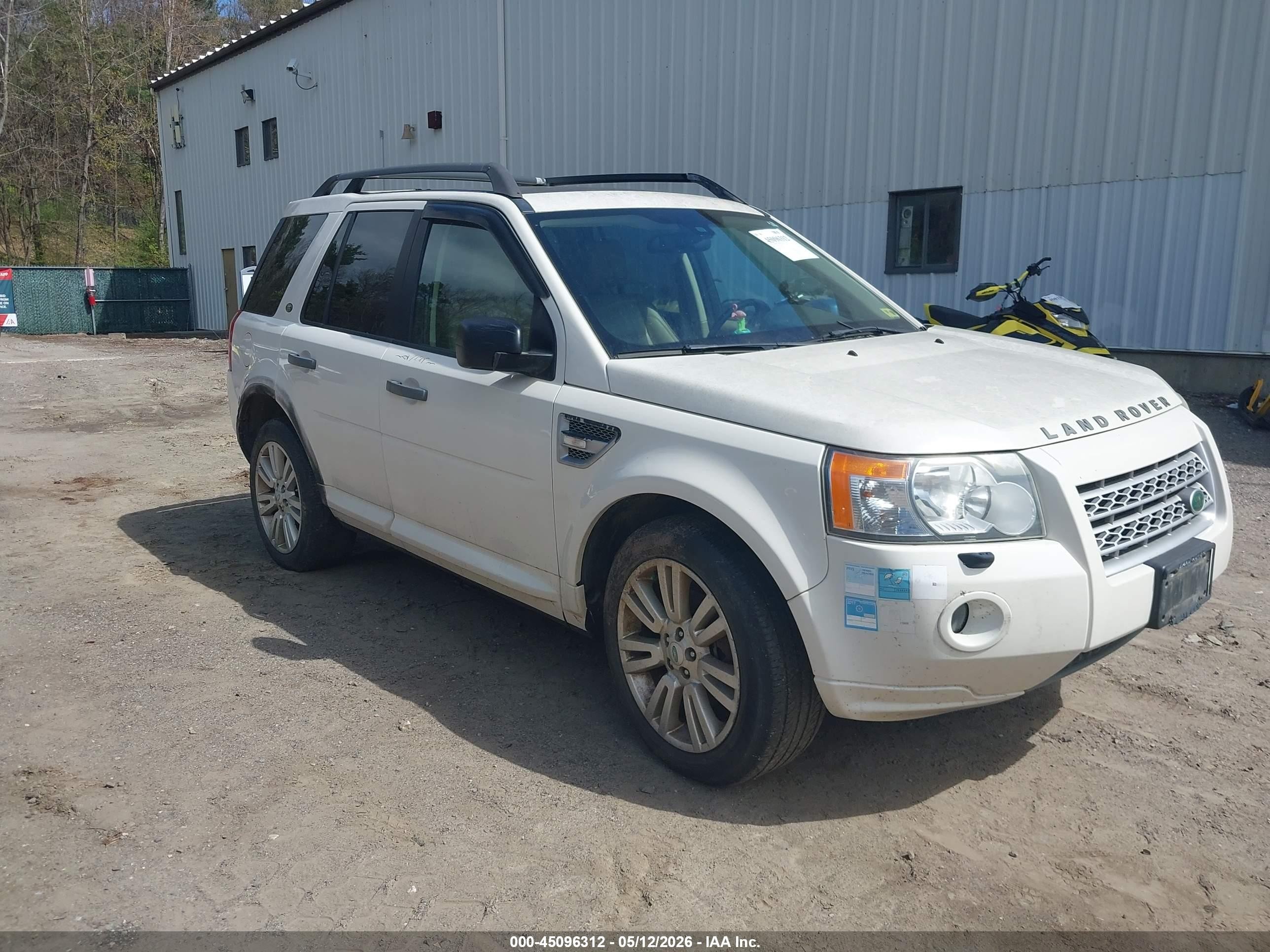 2010 Land Rover LR2 HSE, VIN SALFR2BN0AH154157 — Normal wear