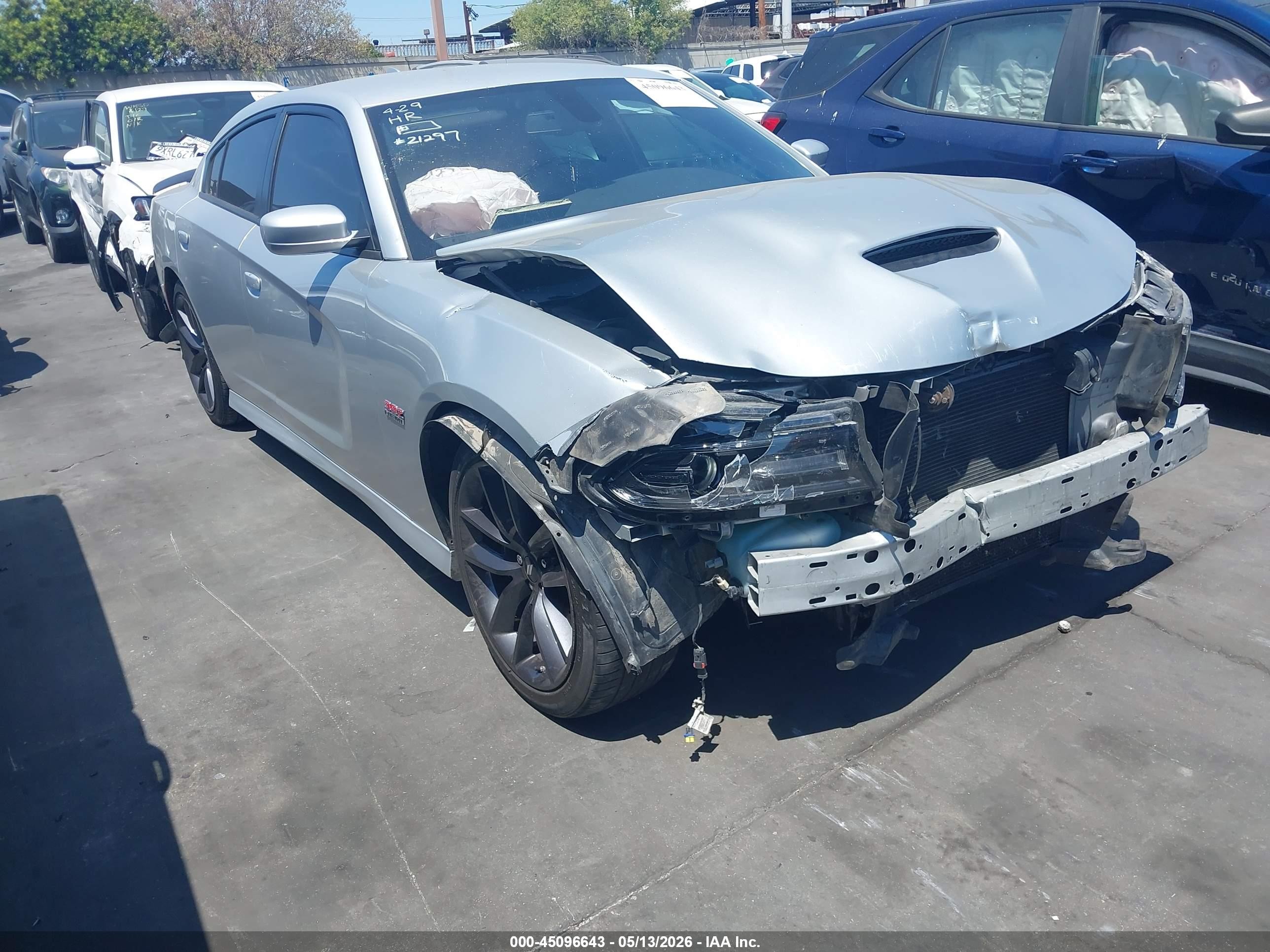 2019 Dodge Charger Scat Pack, VIN 2C3CDXGJ5KH576078 — Front end