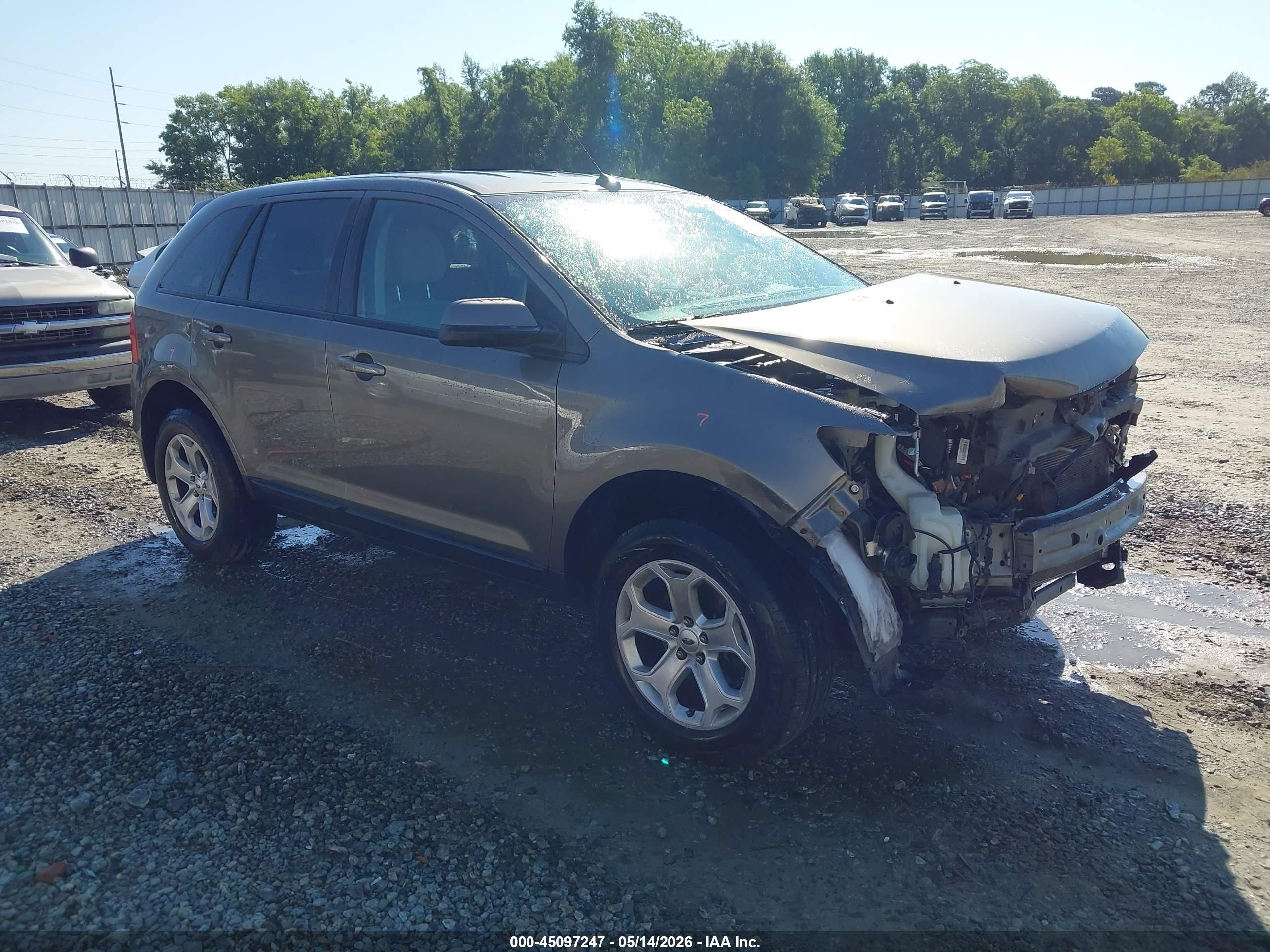 2013 Ford Edge SEL, VIN 2FMDK3JCXDBC80290 — Front end