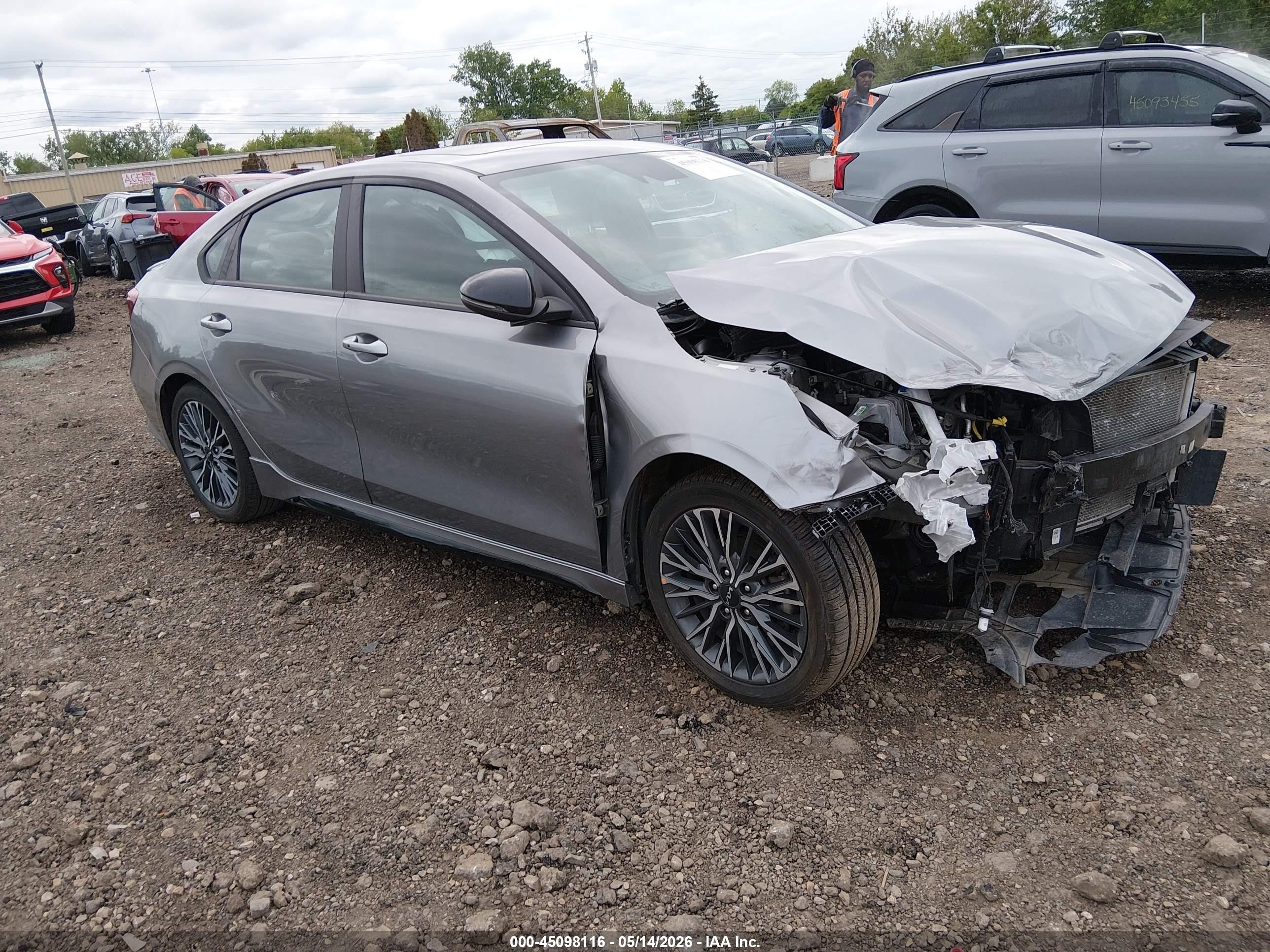 2023 Kia Forte GT-Line, VIN 3KPF54AD4PE668888 — Front end