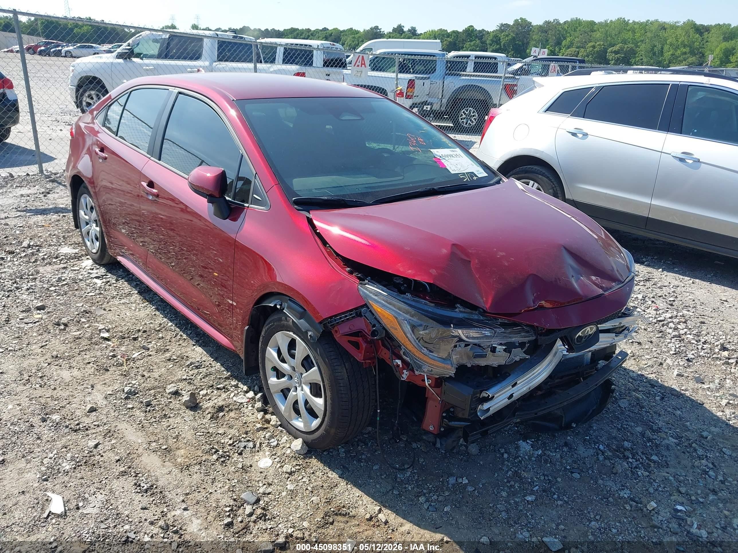 2026 Toyota Corolla LE, VIN 5YFB4MDE1TP376632 — Front end