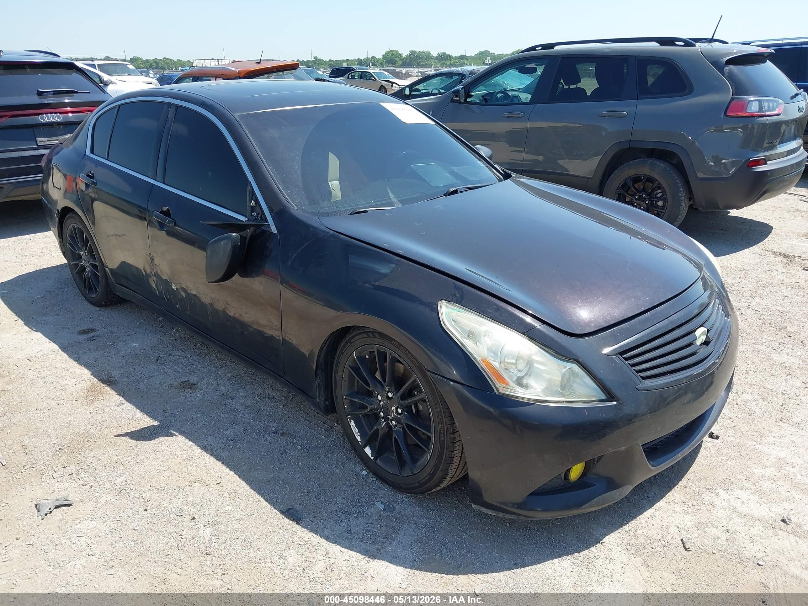 2012 Infiniti G37 Journey, VIN JN1CV6AP0CM934754 — Side