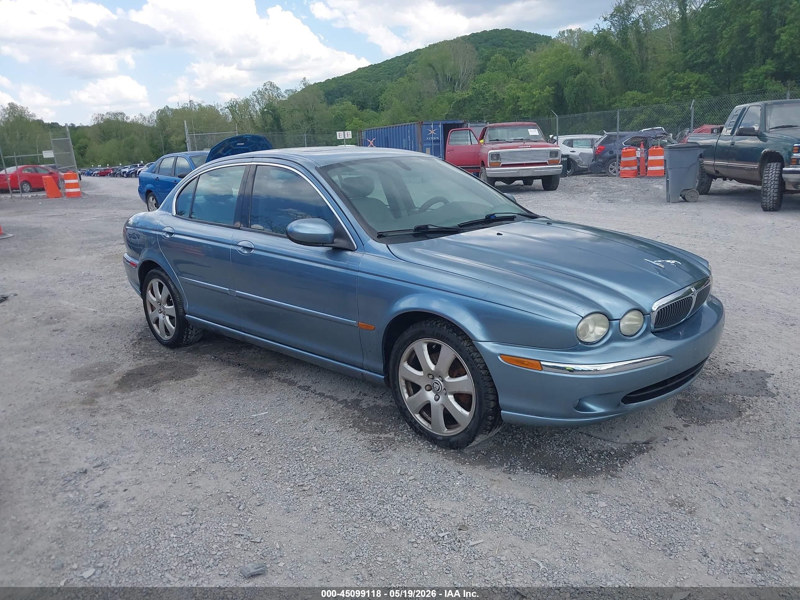 2003 Jaguar X-Type 2.5L Manual, VIN SAJEA51D63XD43638 — Обычный износ
