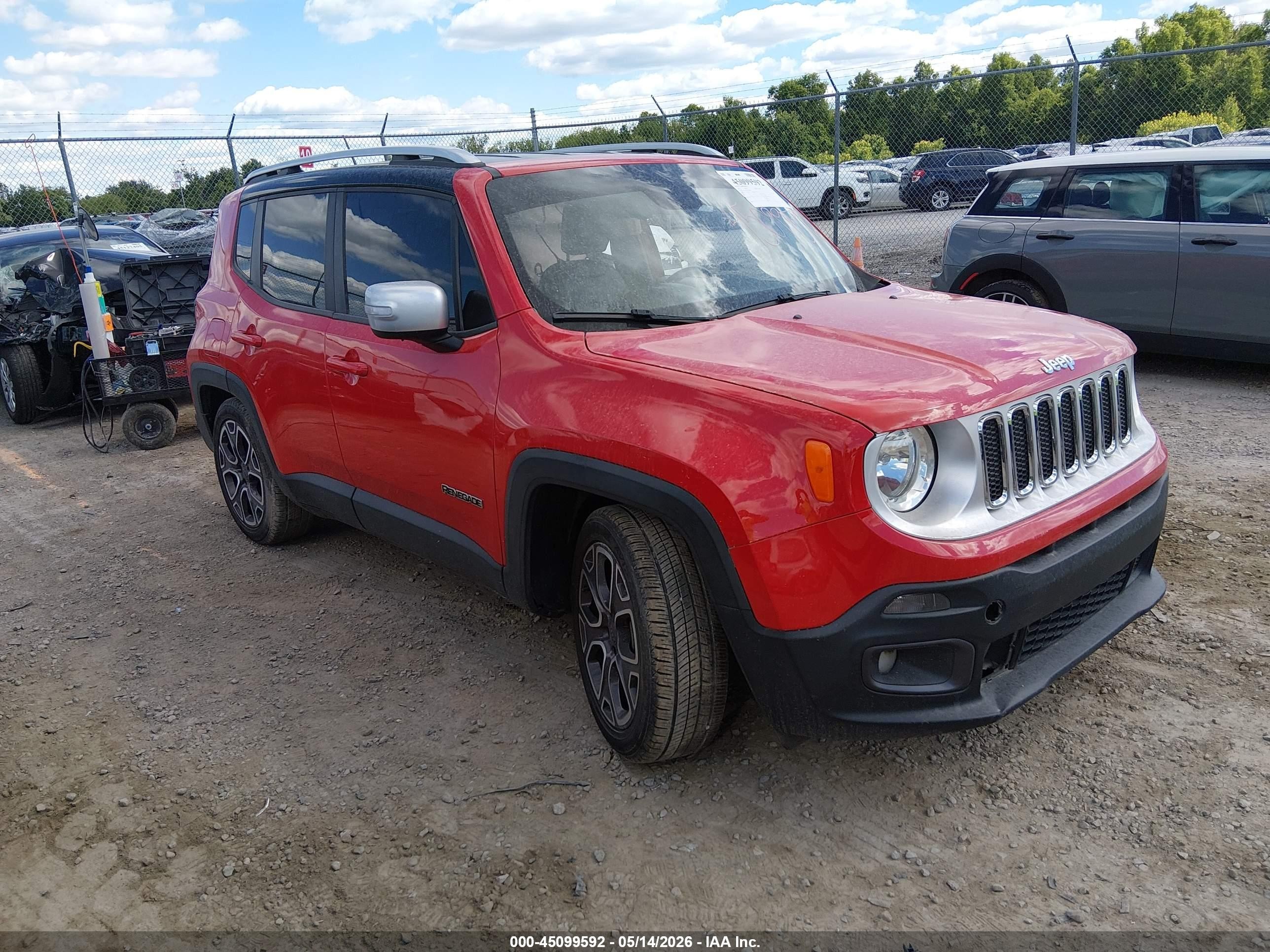 2015 Jeep Renegade Limited, VIN ZACCJADT7FPC18802 — Зад