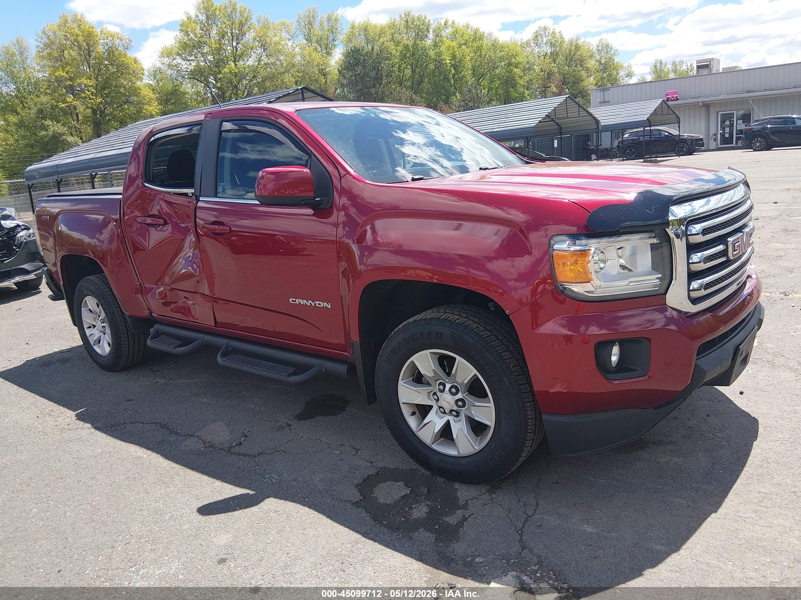 2018 GMC Canyon 4WD SLE, VIN 1GTG6CEN1J1100431 — Rear end