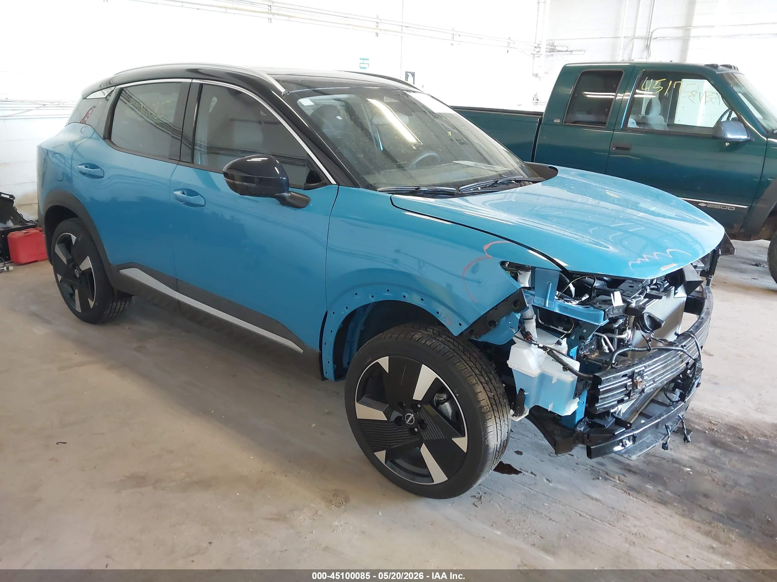 2026 Nissan Kicks SR, VIN 3N8AP6DDXTL345922 — Front end
