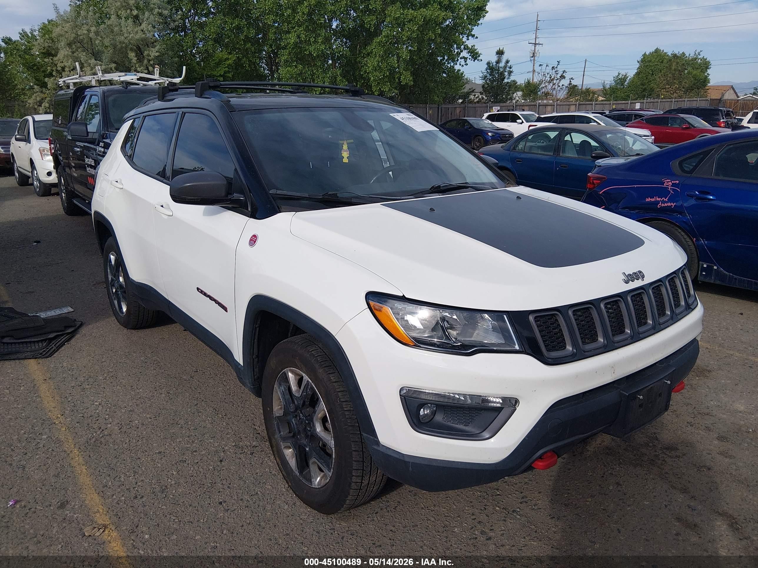 2017 Jeep Compass Trailhawk, VIN 3C4NJDDB9HT616672 — Rear end