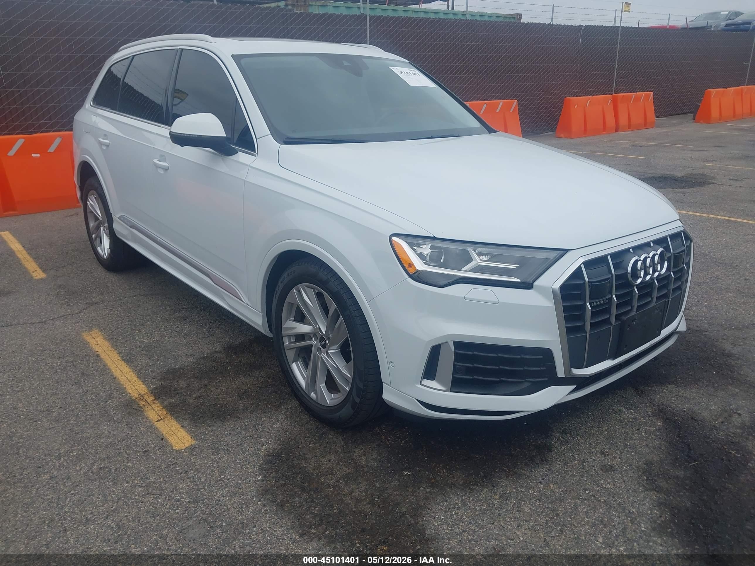 2022 Audi Q7 Premium Plus, VIN WA1LXBF79ND021528 — Undercarriage