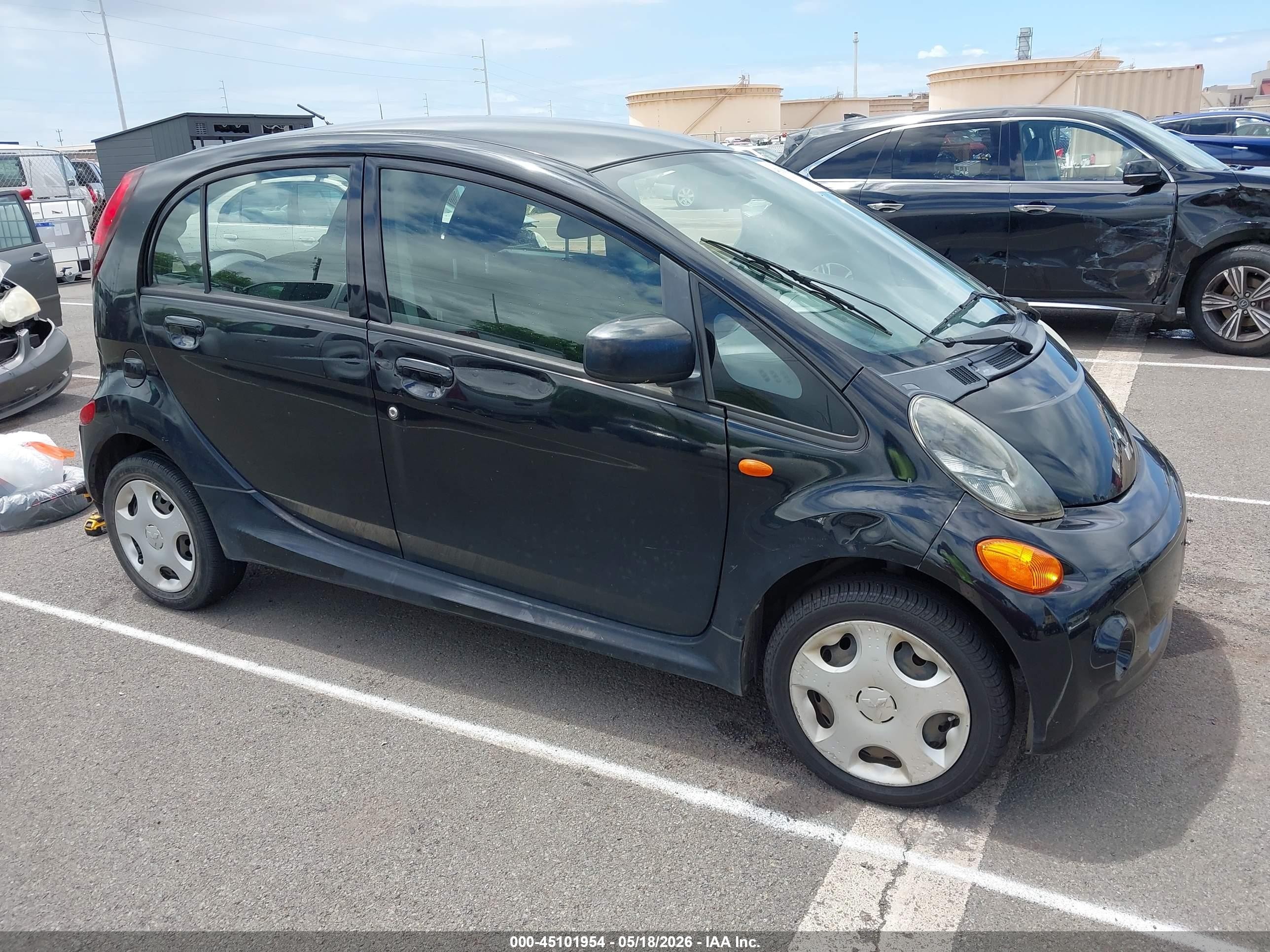 2012 Mitsubishi i-MiEV ES, VIN JA3215H15CU010941 — Normal wear