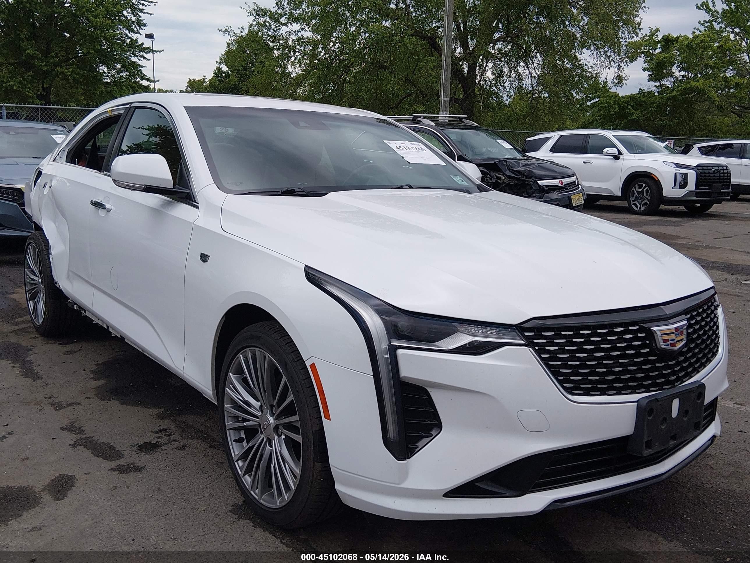 2020 Cadillac CT4 Premium Luxury, VIN 1G6DF5RKXL0156278 — Side