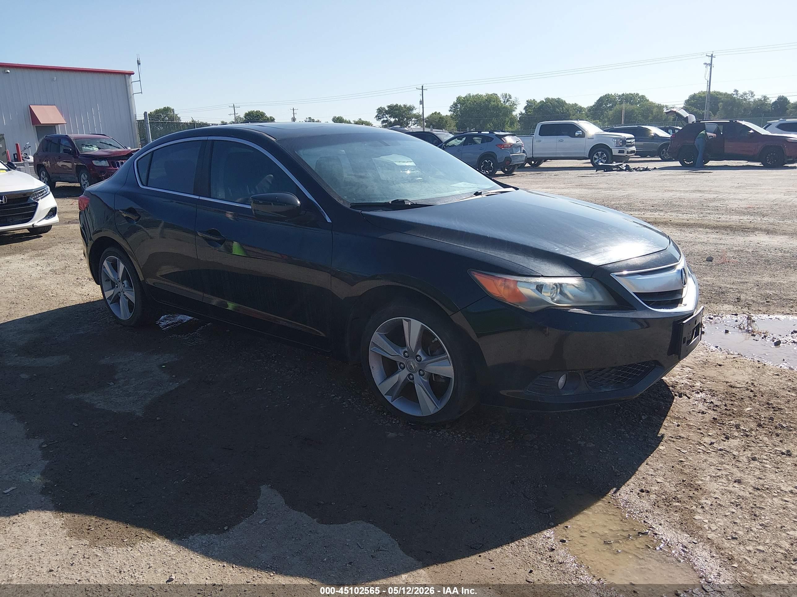 2013 Acura ILX Premium, VIN 19VDE1F59DE012651 — Hail