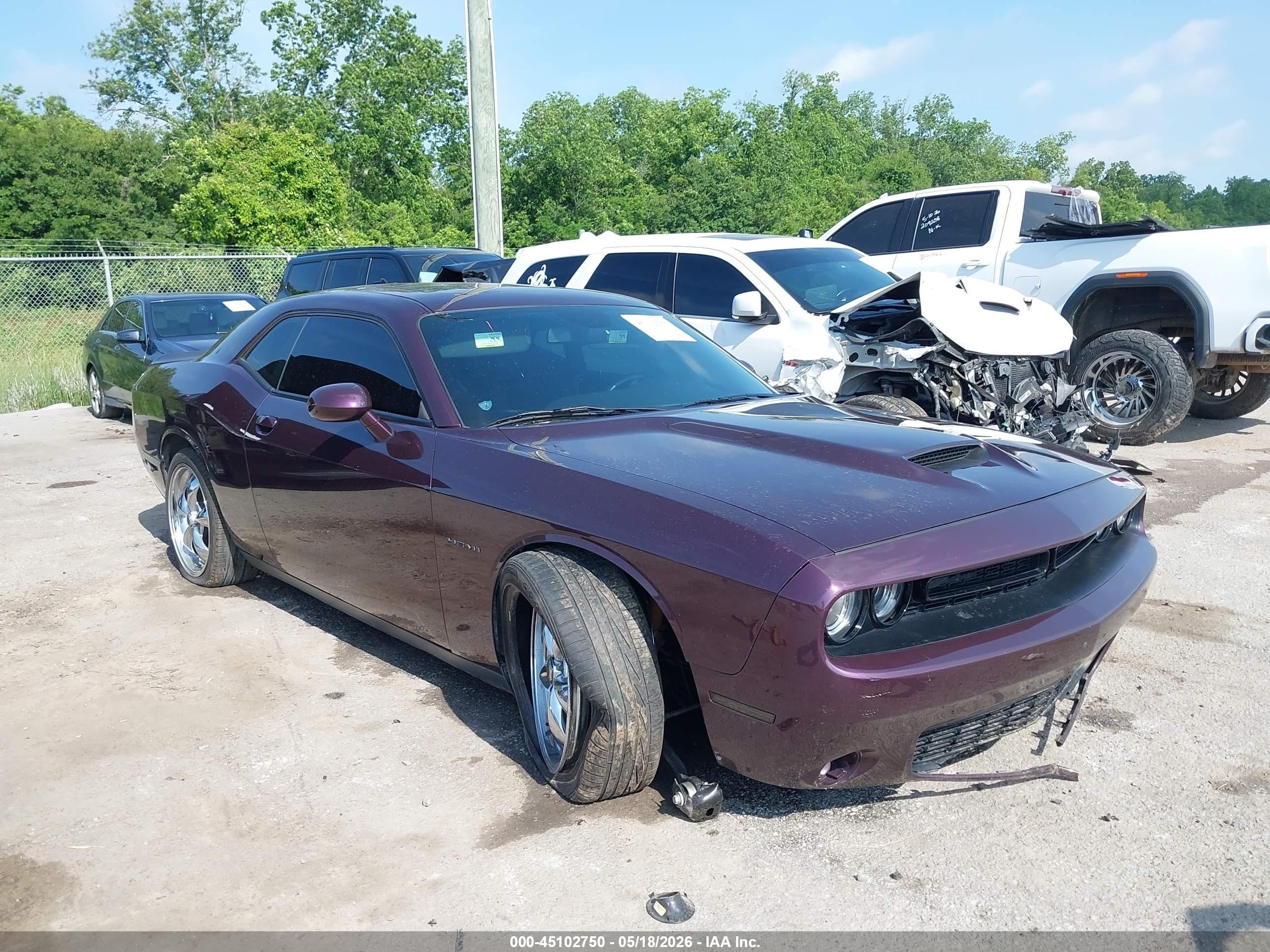 2020 Dodge Challenger R/T, VIN 2C3CDZBT3LH182634 — Front end