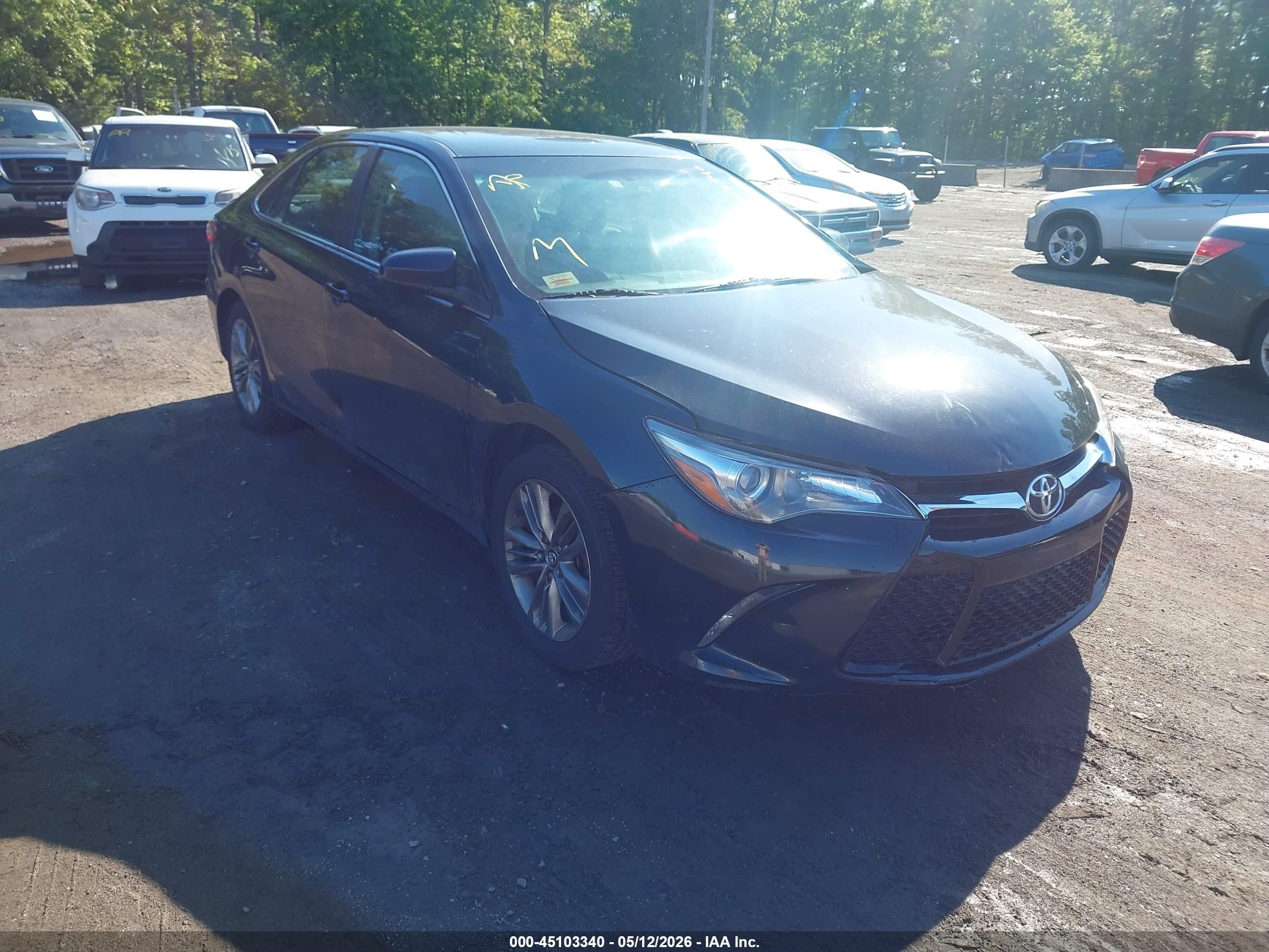 2016 Toyota Camry SE, VIN 4T1BF1FK3GU238431 — Обычный износ
