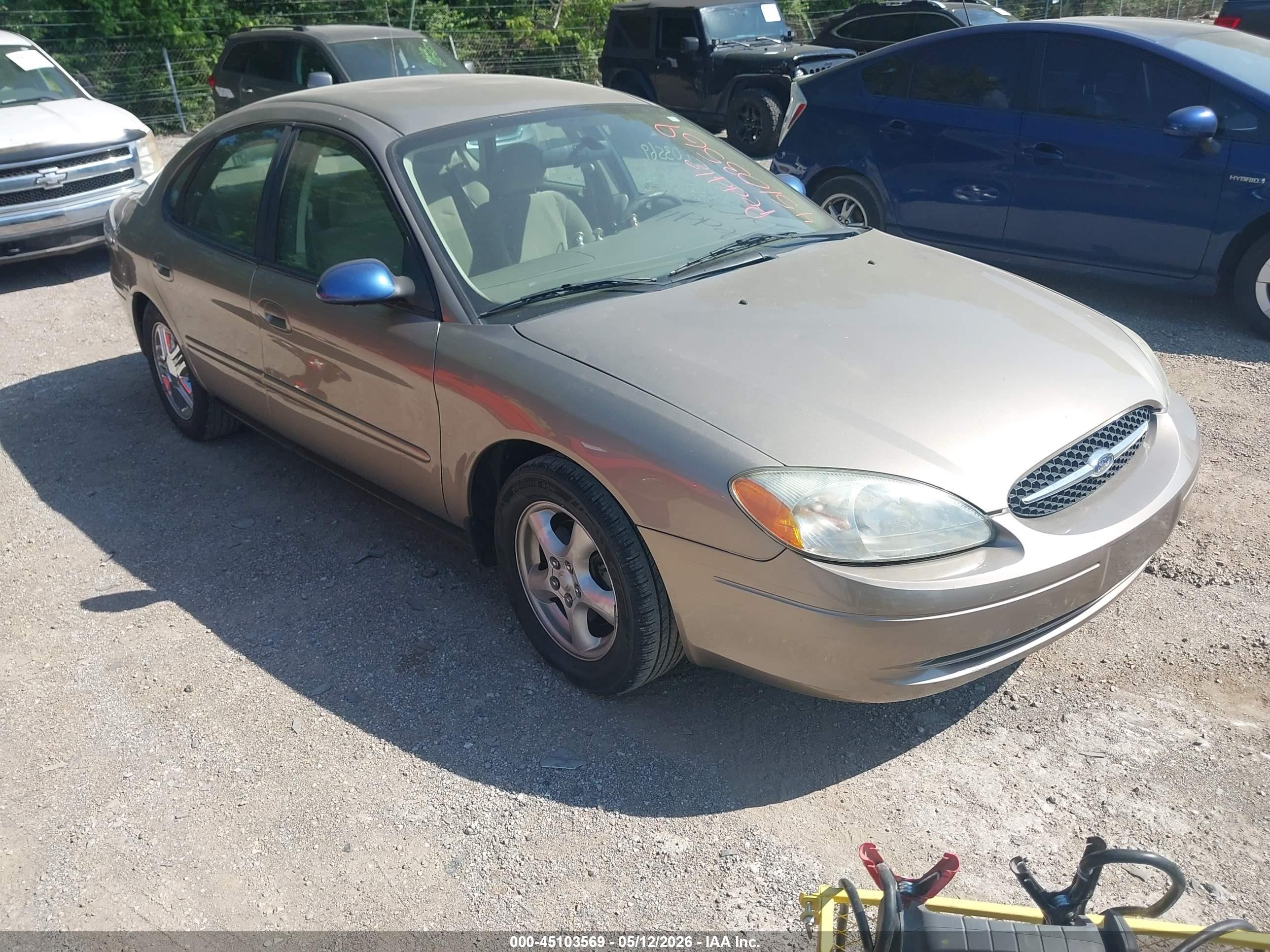 2003 Ford Taurus SES Standard, VIN 1FAFP55U43G247800 — Normal wear