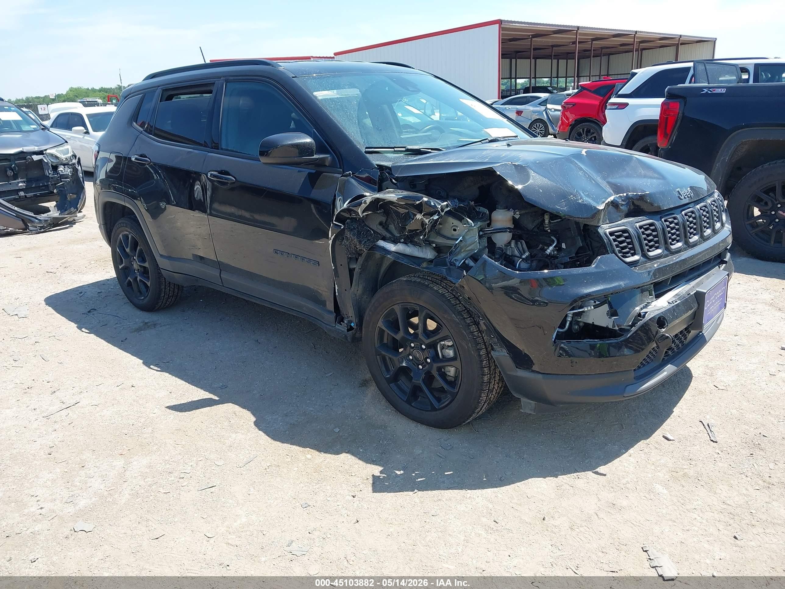 2025 Jeep Compass Latitude, VIN 3C4NJDBN8ST561748 — Front end