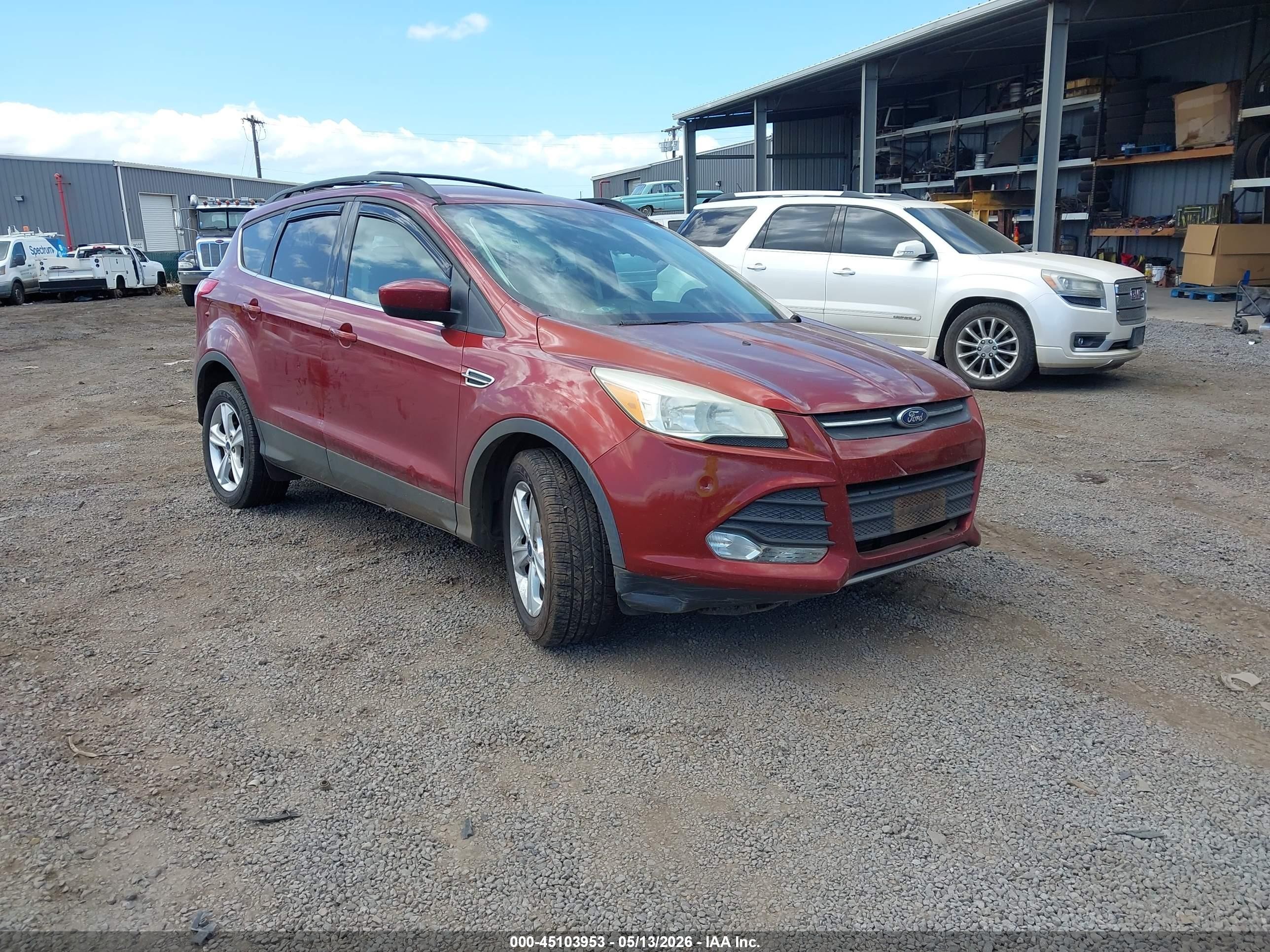 2015 Ford Escape SE, VIN 1FMCU0G95FUB96116 — All over