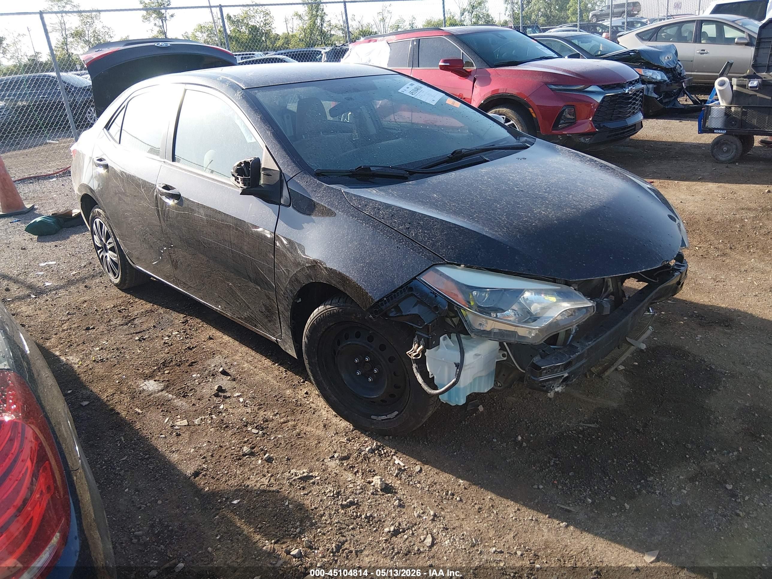 2016 Toyota Corolla LE, VIN 2T1BURHE7GC593602 — Front end