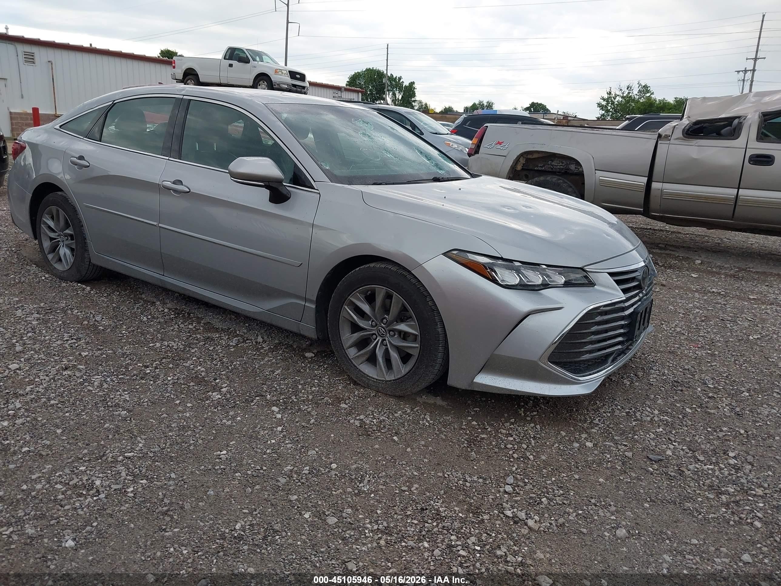 2019 Toyota Avalon Limited, VIN 4T1BZ1FB8KU016113 — Hail