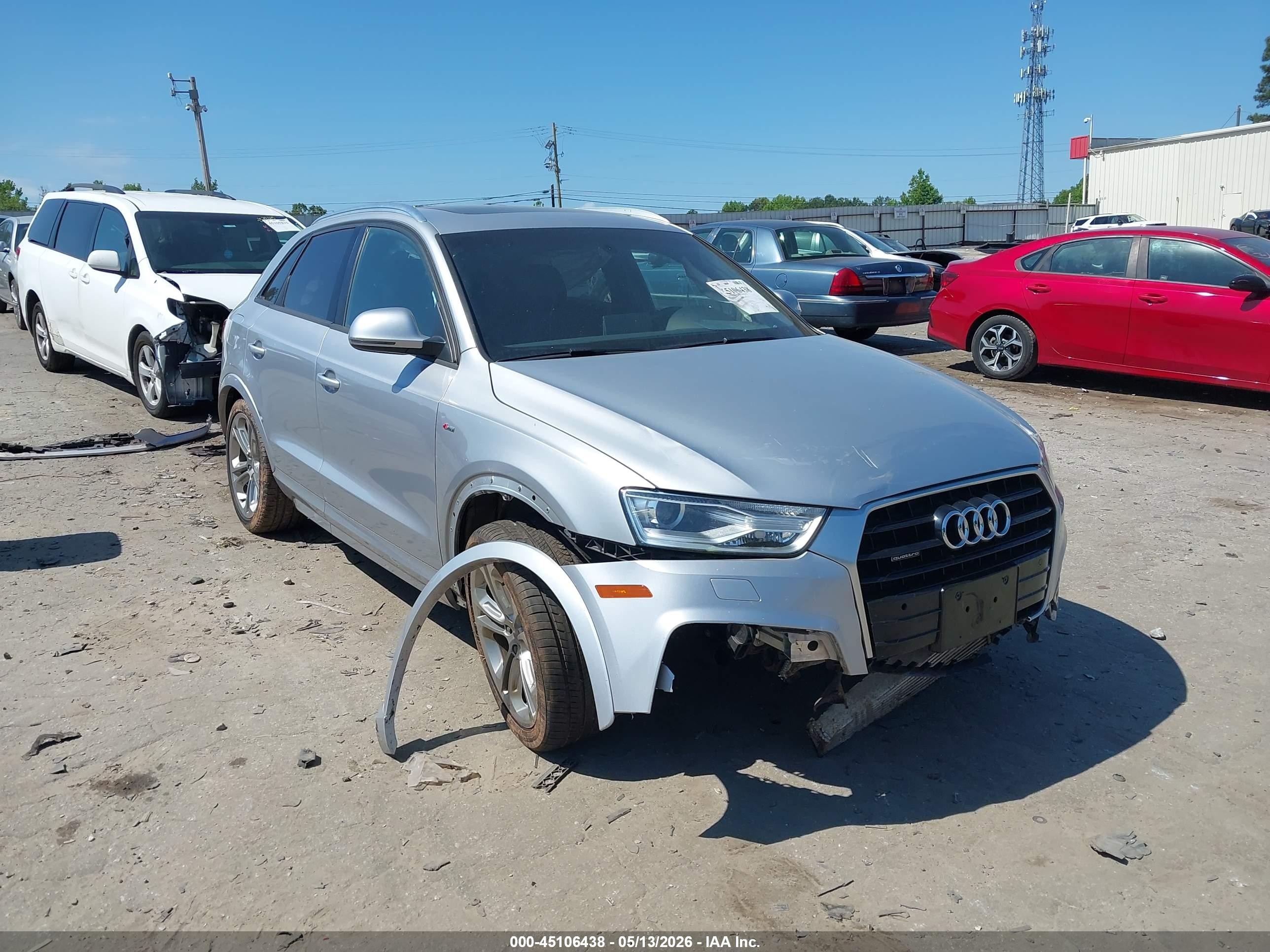 2018 Audi Q3 Premium, VIN WA1ECCFS7JR034581 — Перед