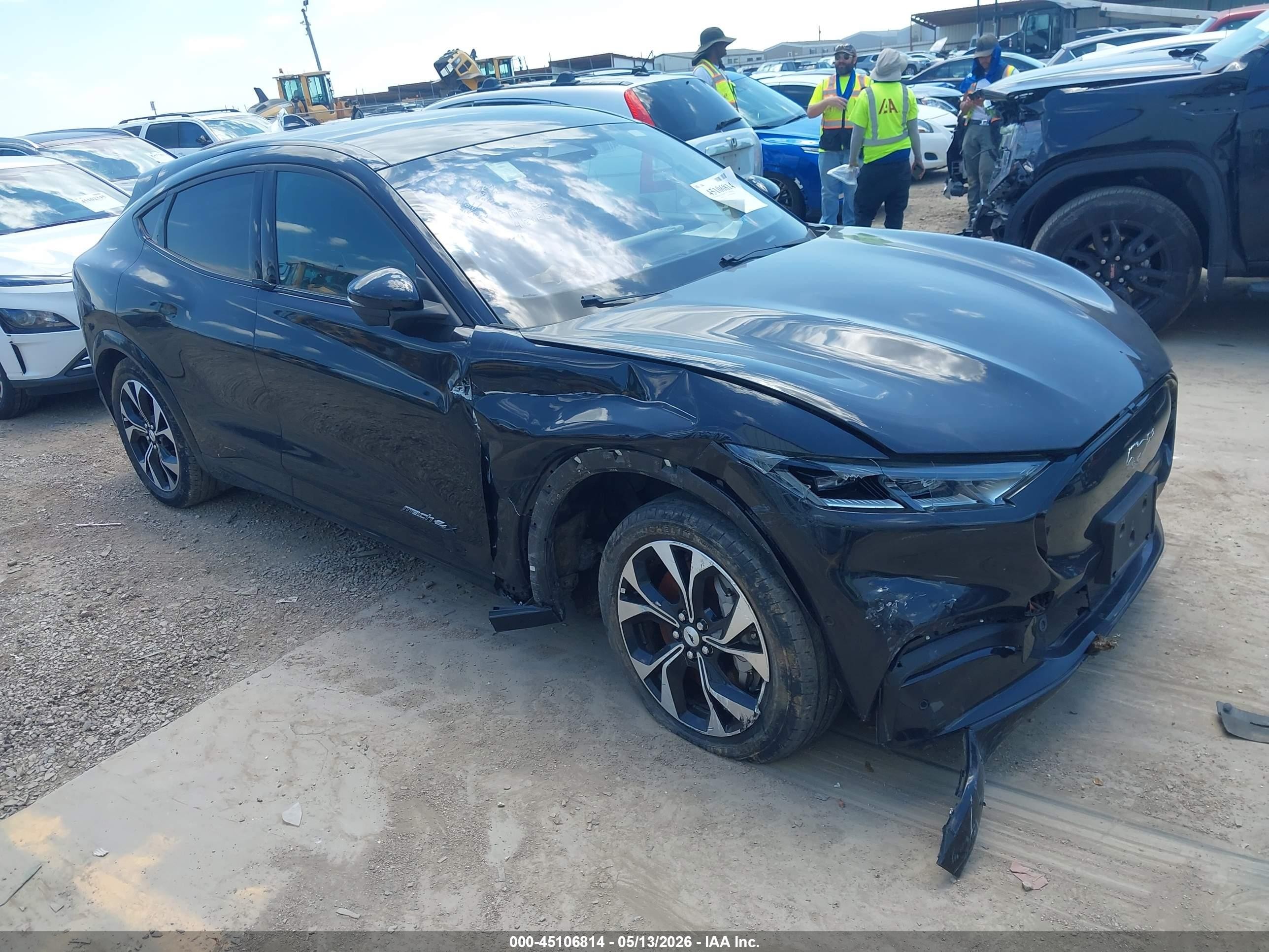 2023 Ford Mustang Mach-E Premium, VIN 3FMTK3SU1PMA69744 — Side