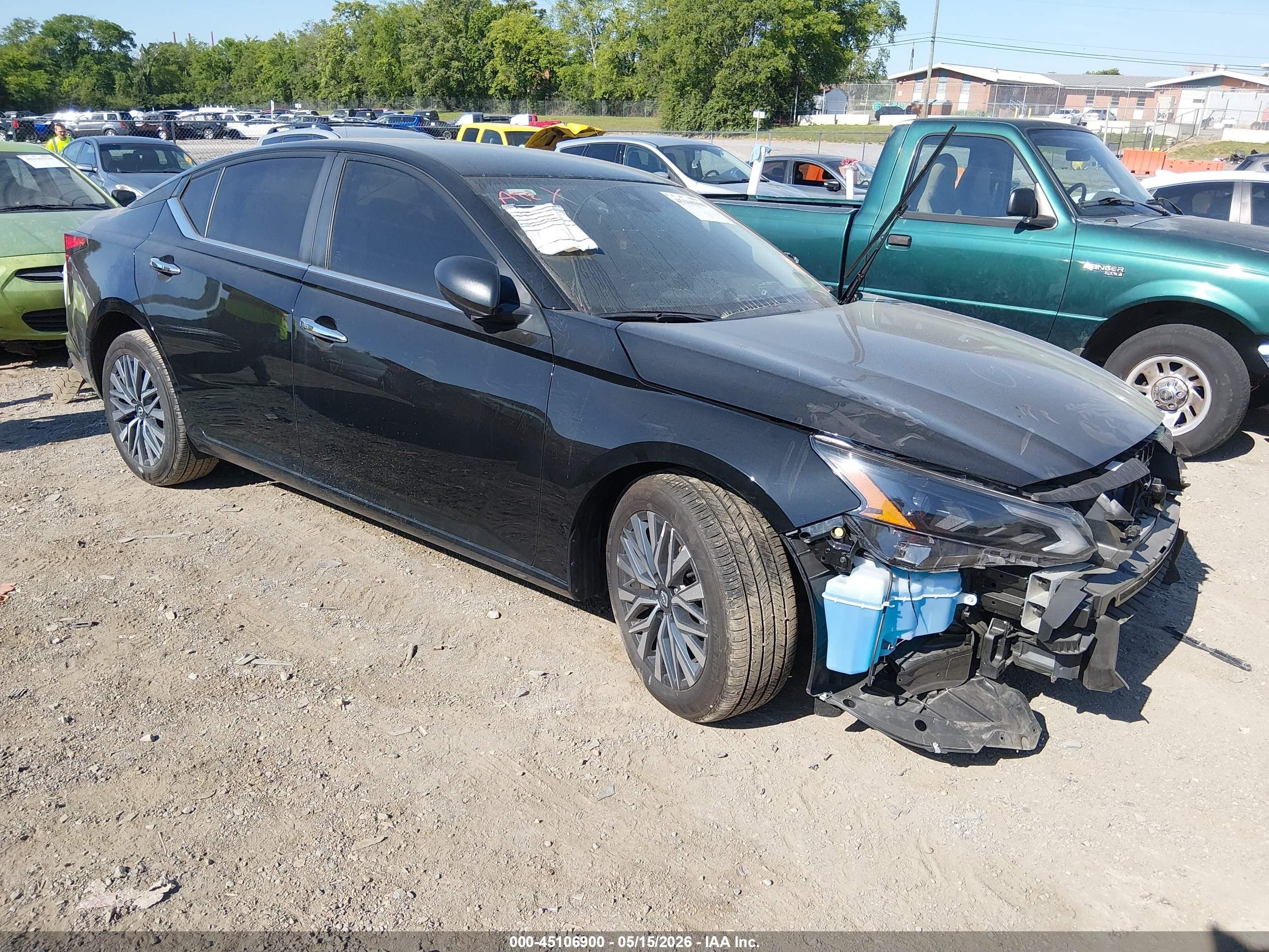 2025 Nissan Altima SV, VIN 1N4BL4DV1SN402747 — Front end