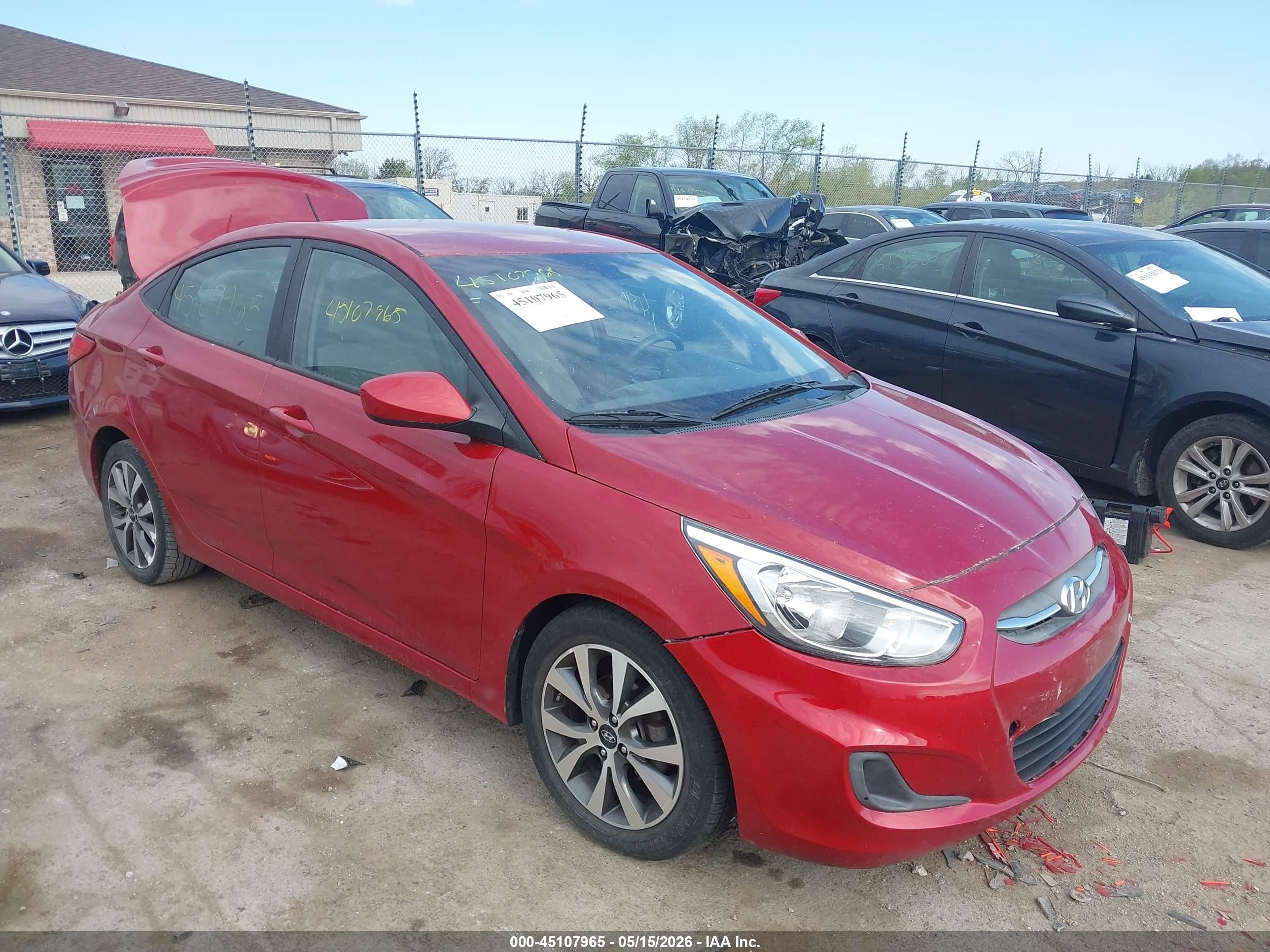 2017 Hyundai Accent SE, VIN KMHCT4AE5HU360029 — Rear end
