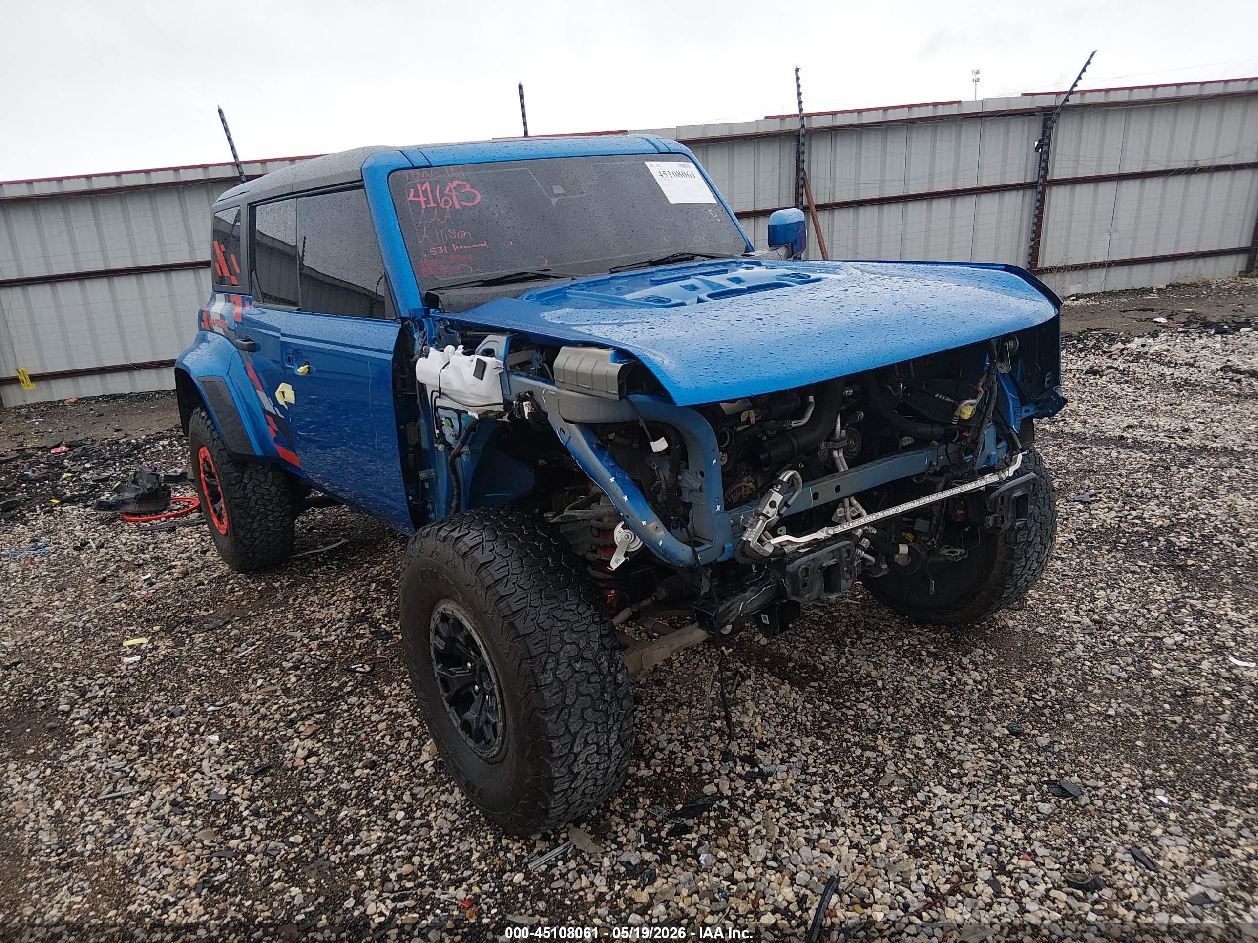 2024 Ford Bronco Raptor, VIN 1FMEE0RR2RLA18256 — Front end