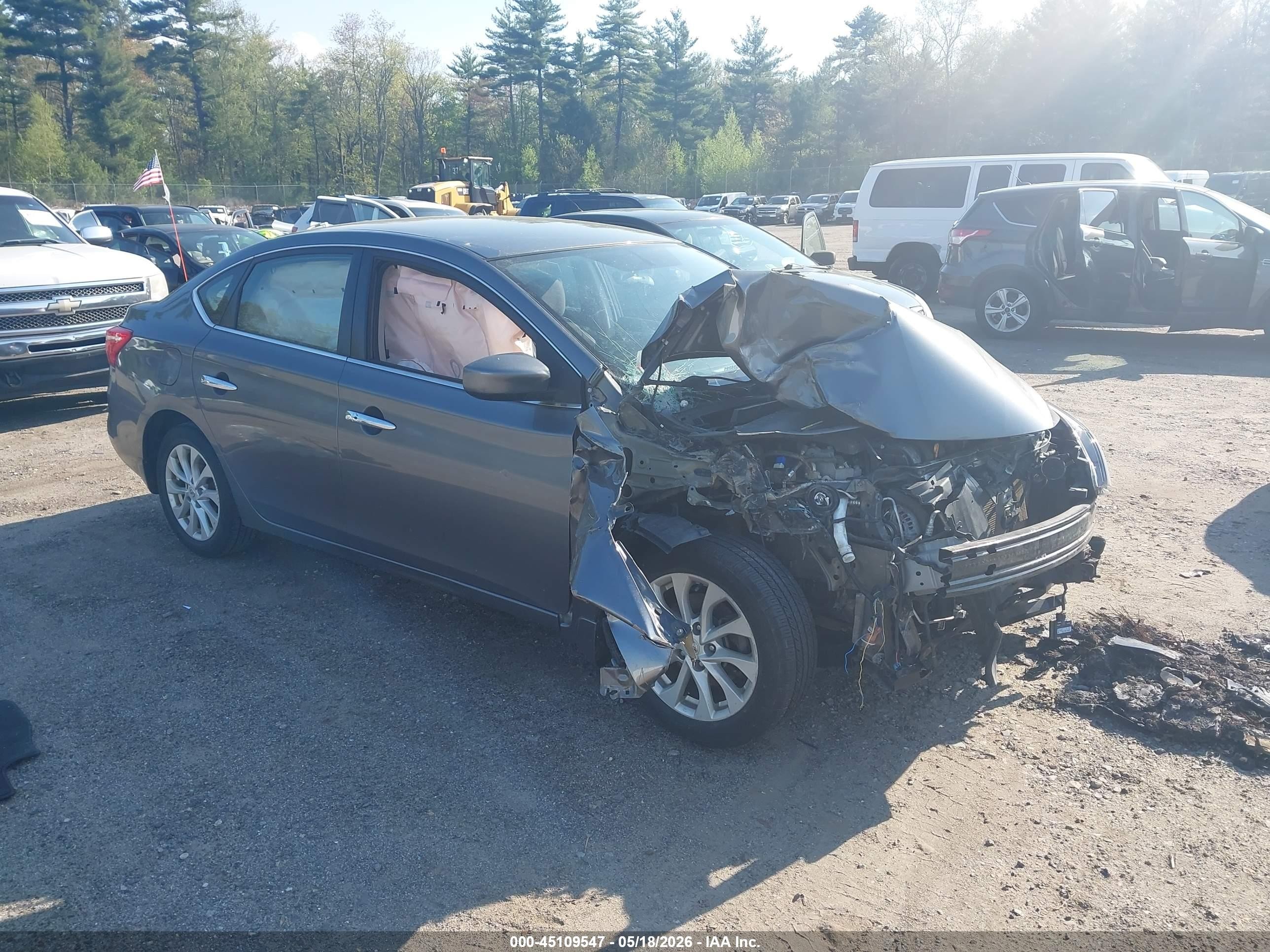 2019 Nissan Sentra SV, VIN 3N1AB7AP7KL602857 — Повреждение рамы