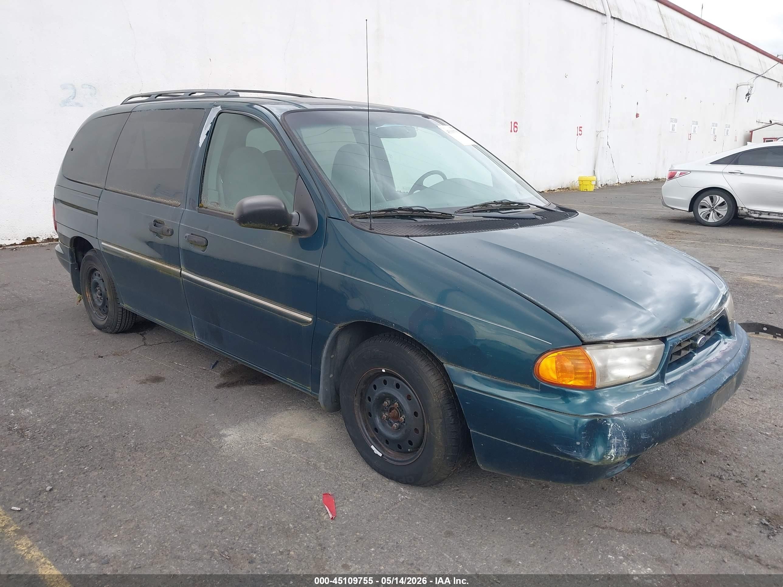 1998 Ford Windstar LX, VIN 2FMZA5147WBC98245 — Normal wear